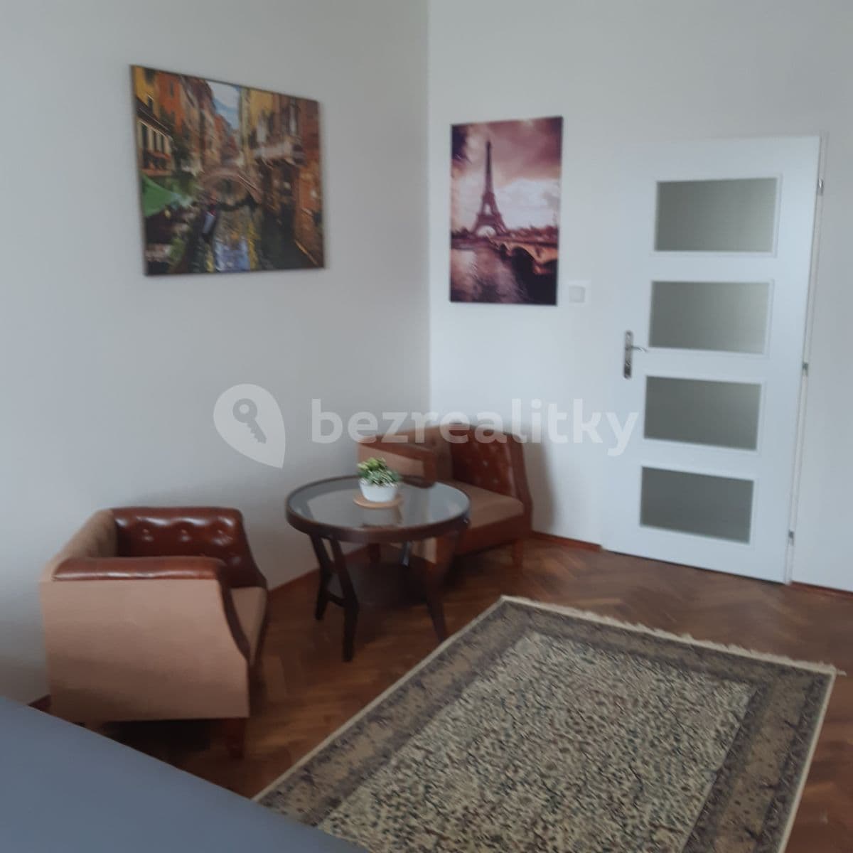 Prenájom bytu 1-izbový 34 m², Slivenecká, Praha, Praha Prenájom bytu 1-izbový 34 m², Slivenecká, Praha, Praha