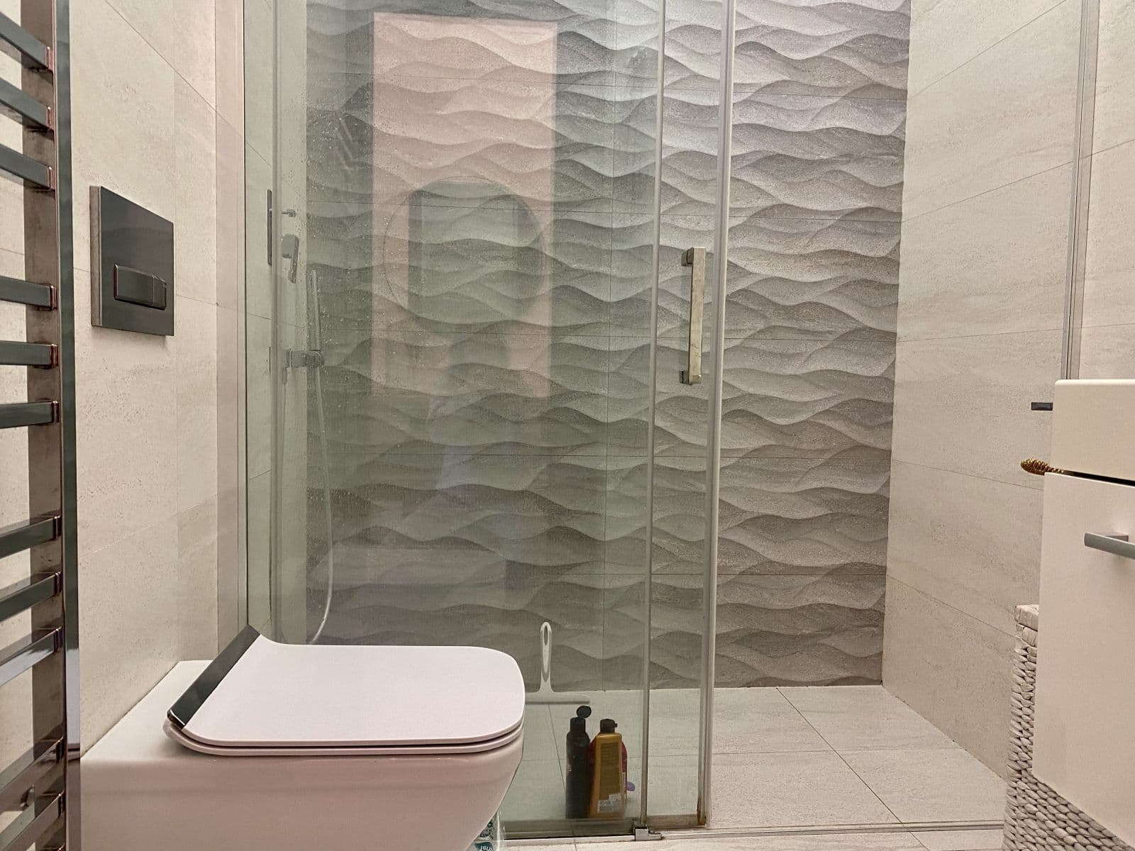 Prenájom bytu 1-izbový 39 m², Křižíkova, Praha, Praha Prenájom bytu 1-izbový 39 m², Křižíkova, Praha, Praha