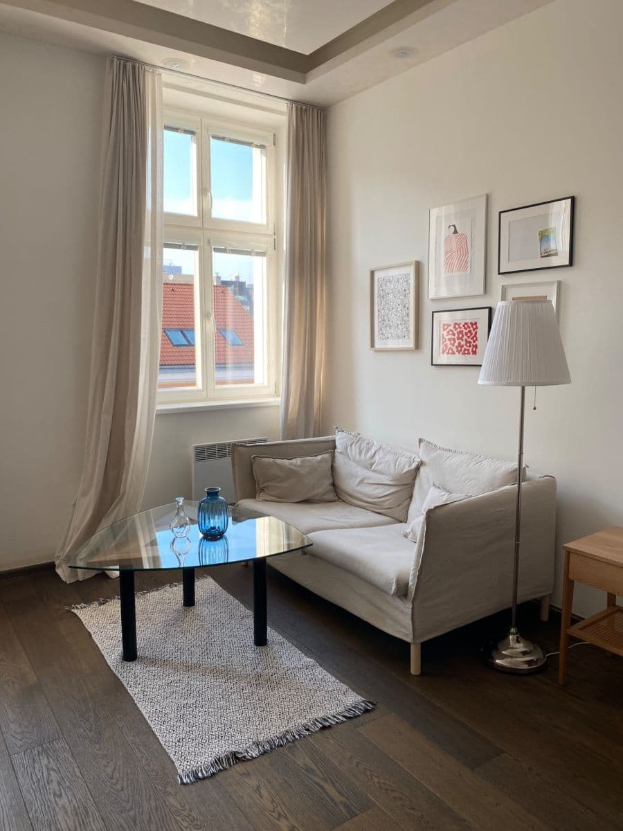 Prenájom bytu 1-izbový 39 m², Křižíkova, Praha, Praha Prenájom bytu 1-izbový 39 m², Křižíkova, Praha, Praha