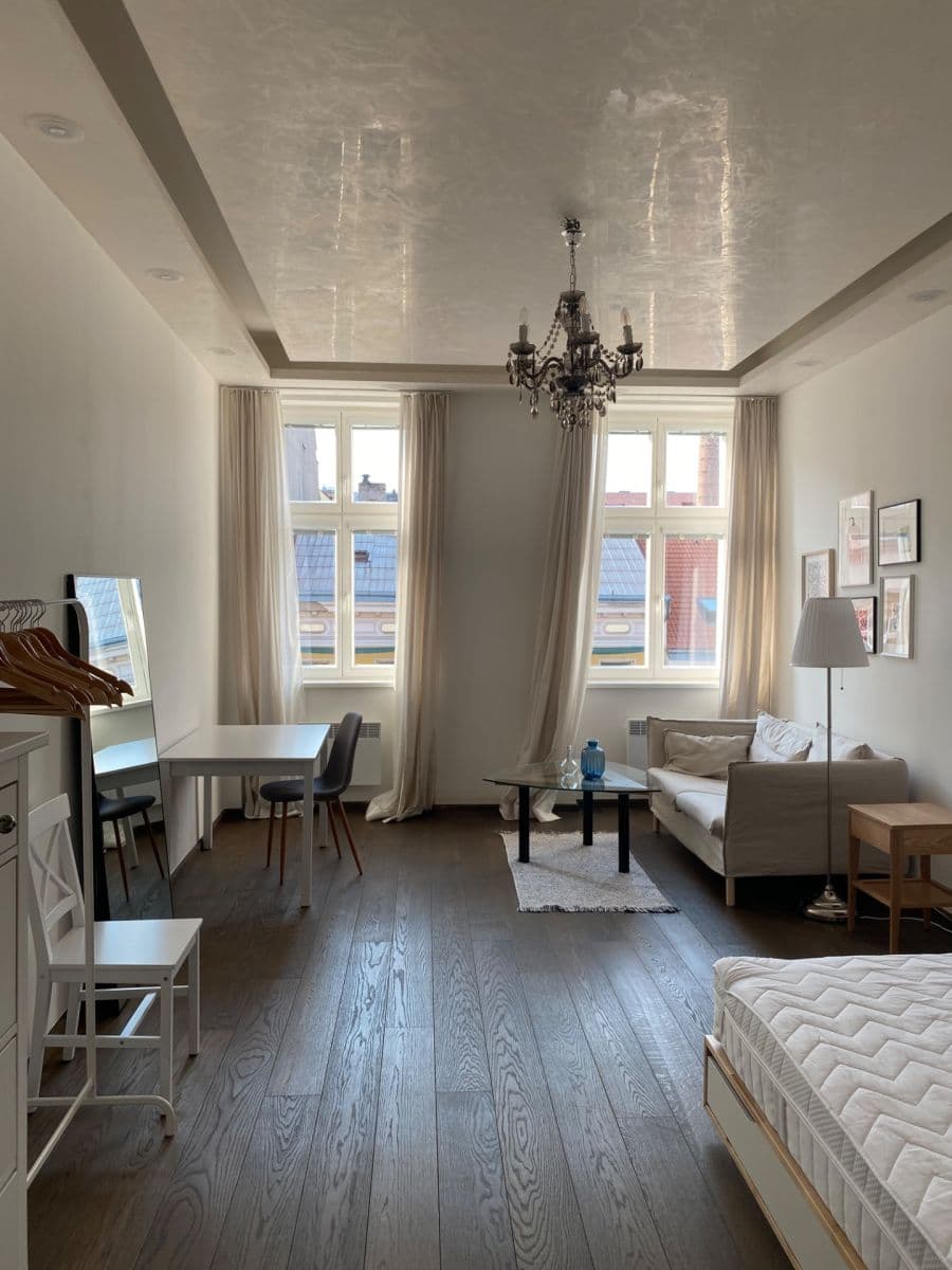 Prenájom bytu 1-izbový 39 m², Křižíkova, Praha, Praha Prenájom bytu 1-izbový 39 m², Křižíkova, Praha, Praha