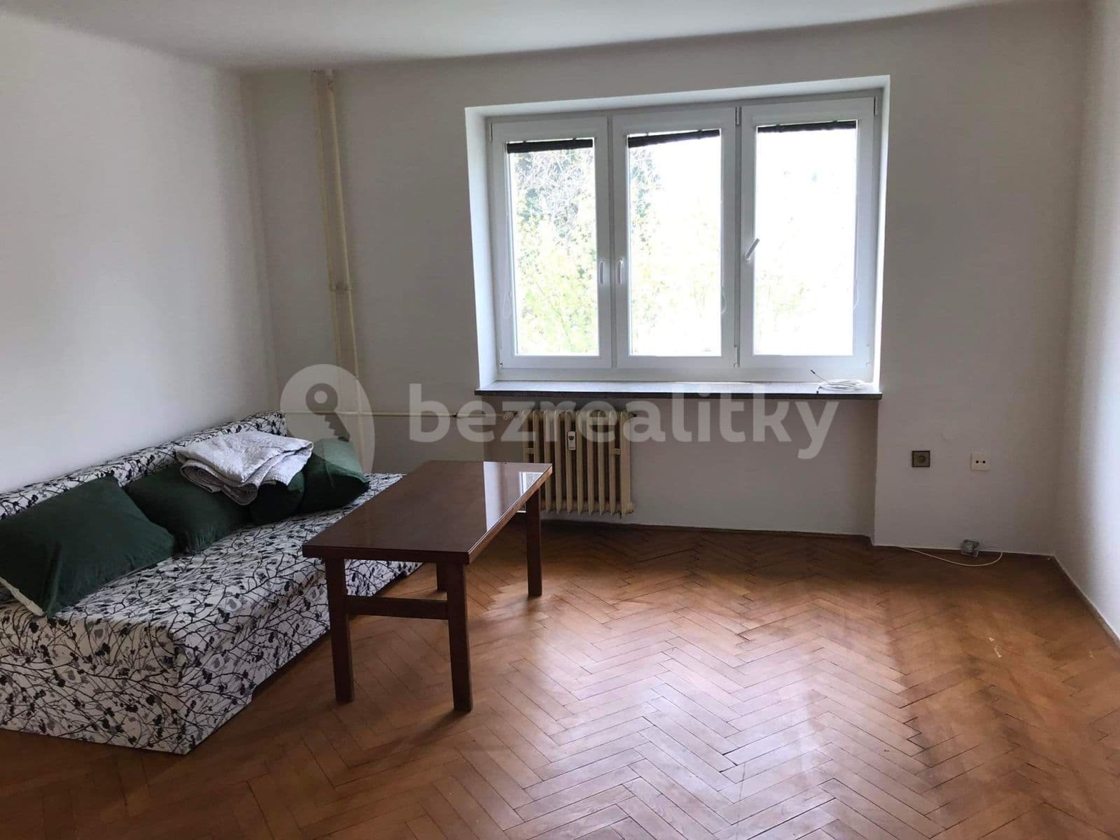 Prenájom bytu 2-izbový 52 m², Špálova, Olomouc, Olomoucký kraj Prenájom bytu 2-izbový 52 m², Špálova, Olomouc, Olomoucký kraj