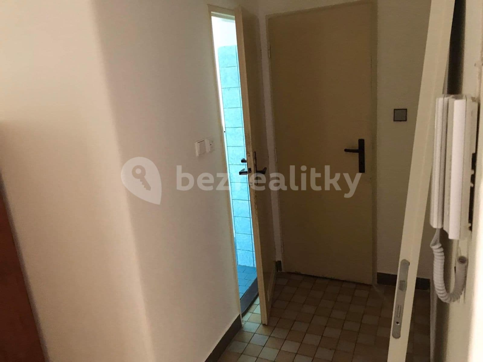 Prenájom bytu 2-izbový 52 m², Špálova, Olomouc, Olomoucký kraj Prenájom bytu 2-izbový 52 m², Špálova, Olomouc, Olomoucký kraj