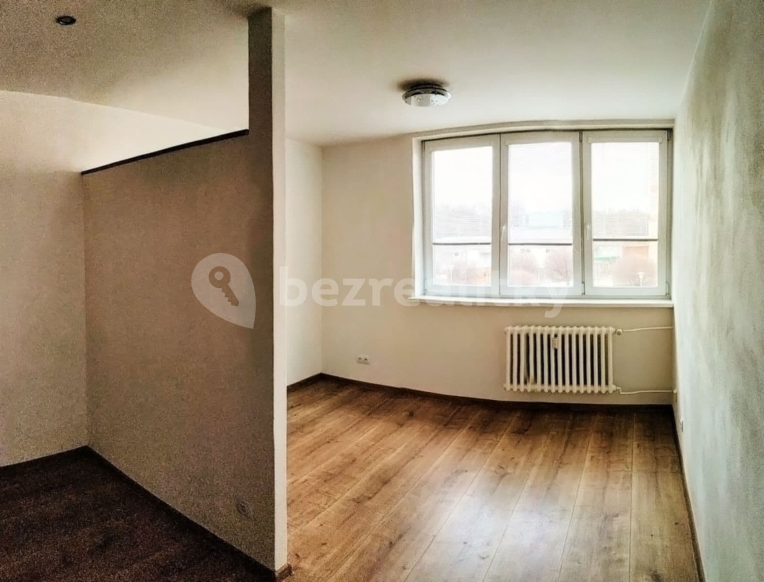 Prenájom bytu 1-izbový 35 m², Varenská, Ostrava, Moravskoslezský kraj Prenájom bytu 1-izbový 35 m², Varenská, Ostrava, Moravskoslezský kraj