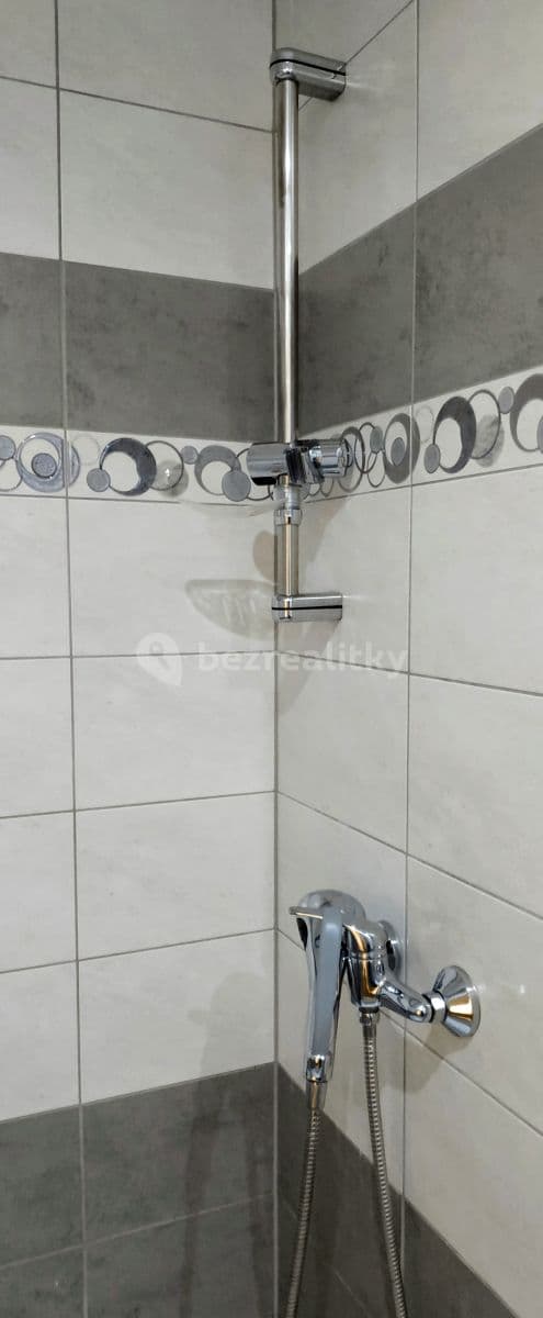 Prenájom bytu 1-izbový 35 m², Varenská, Ostrava, Moravskoslezský kraj Prenájom bytu 1-izbový 35 m², Varenská, Ostrava, Moravskoslezský kraj