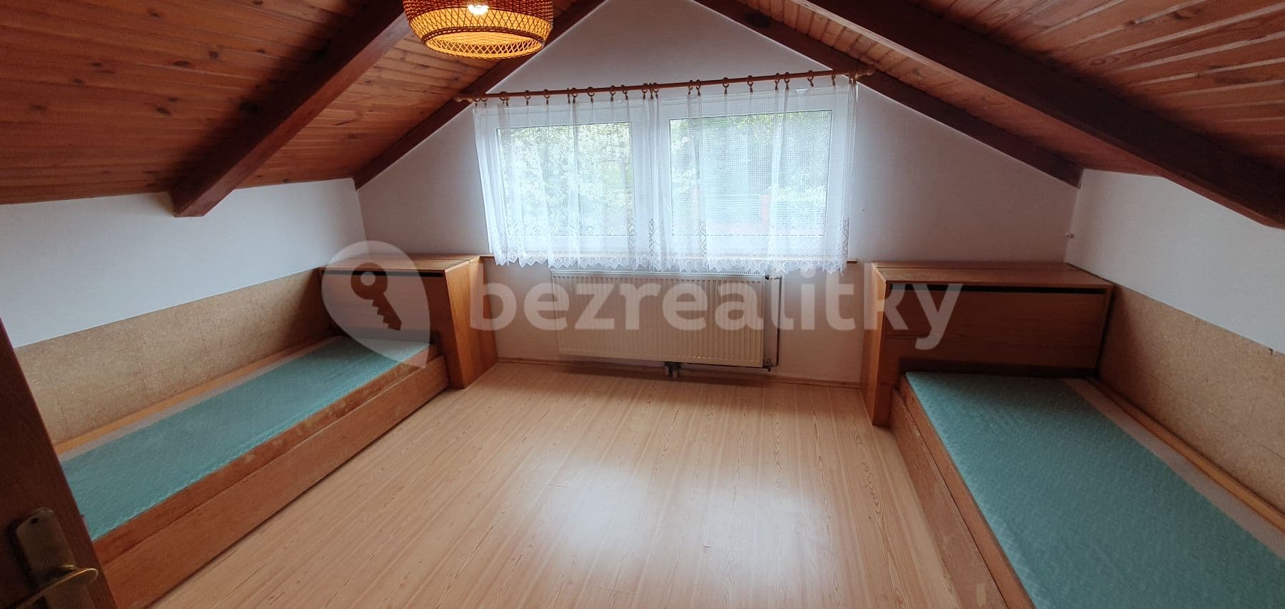 Prenájom domu 180 m², pozemok 663 m², Karlická, Černošice, Středočeský kraj Prenájom domu 180 m², pozemok 663 m², Karlická, Černošice, Středočeský kraj