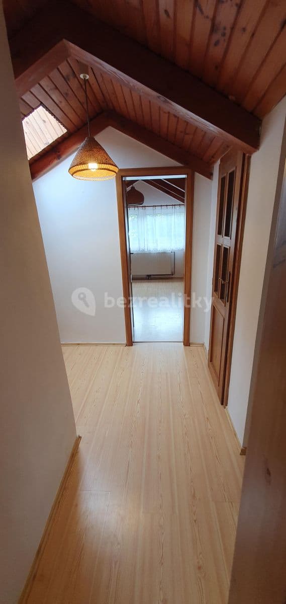 Prenájom domu 180 m², pozemok 663 m², Karlická, Černošice, Středočeský kraj Prenájom domu 180 m², pozemok 663 m², Karlická, Černošice, Středočeský kraj