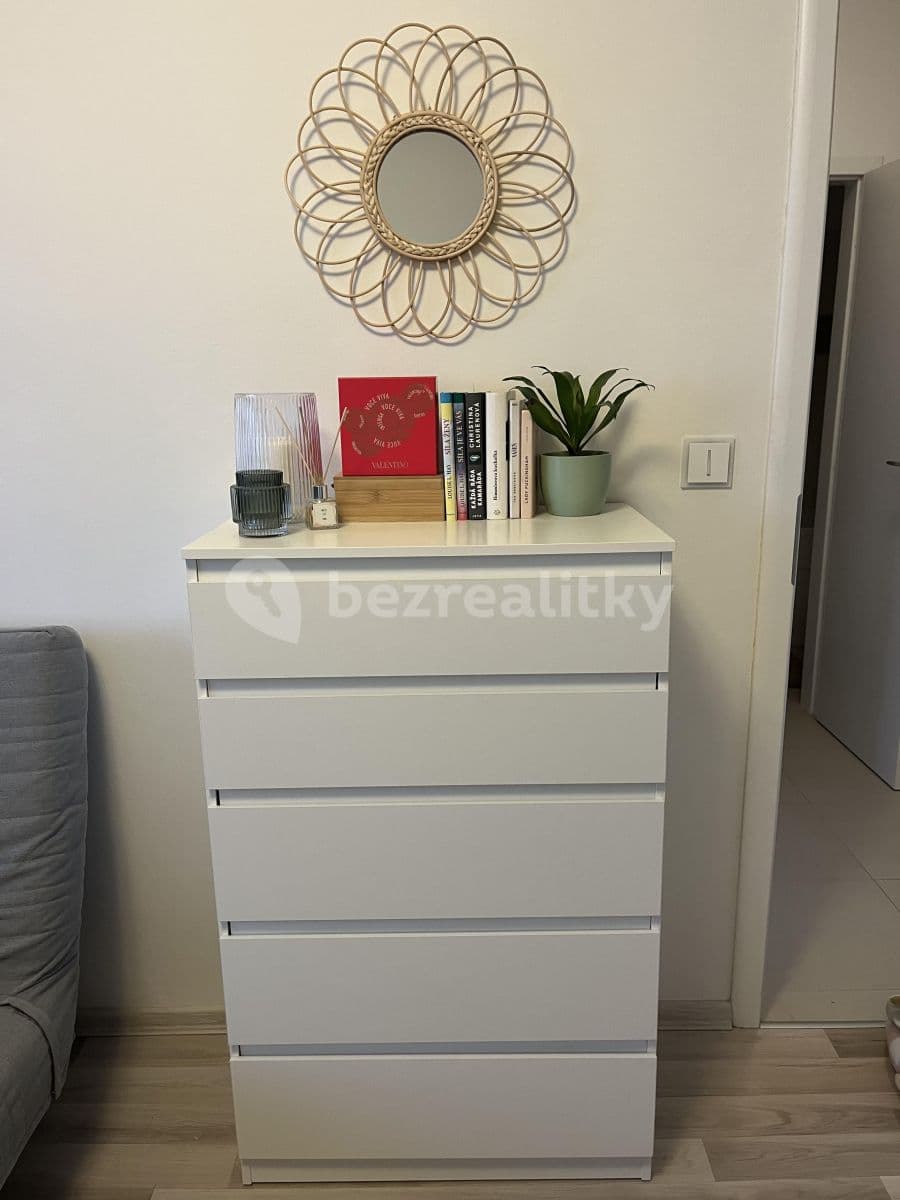 Prenájom bytu 1-izbový 37 m², Staňkova, Ostrava, Moravskoslezský kraj Prenájom bytu 1-izbový 37 m², Staňkova, Ostrava, Moravskoslezský kraj