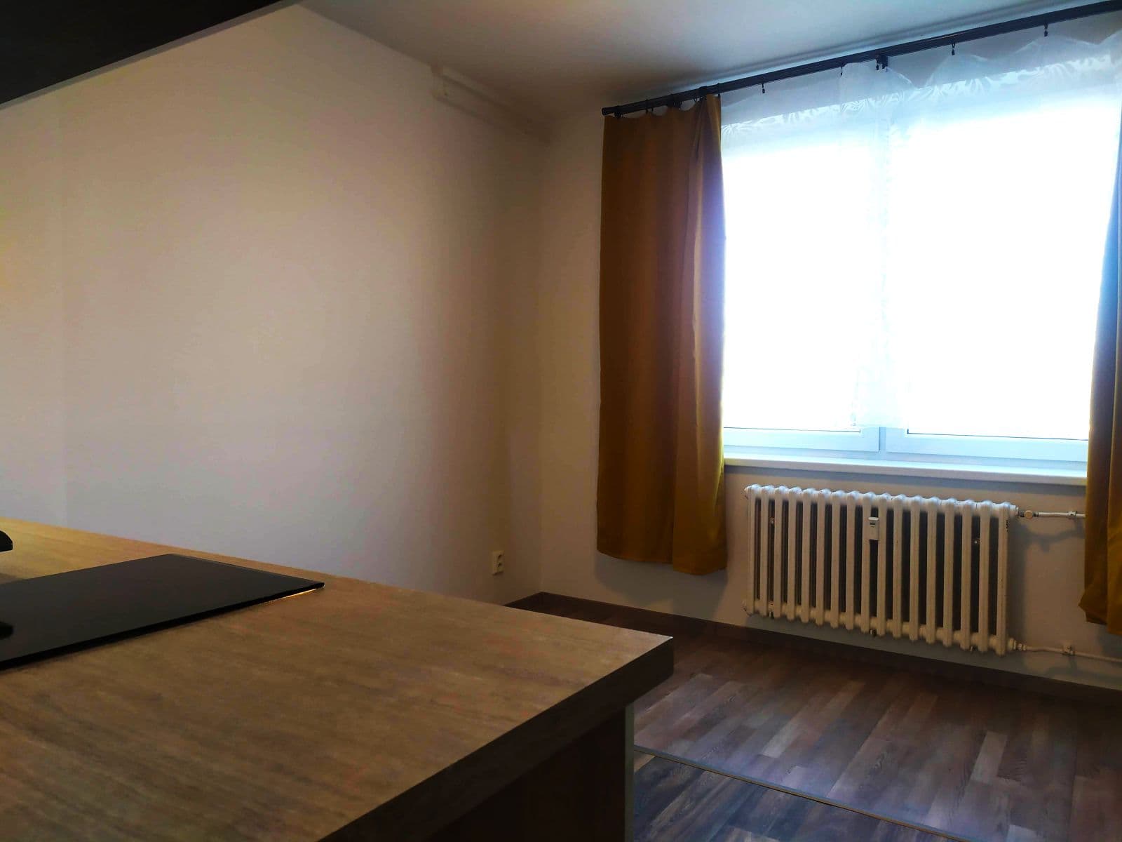 Prenájom bytu 1-izbový 20 m², Štúrova, Praha, Praha Prenájom bytu 1-izbový 20 m², Štúrova, Praha, Praha