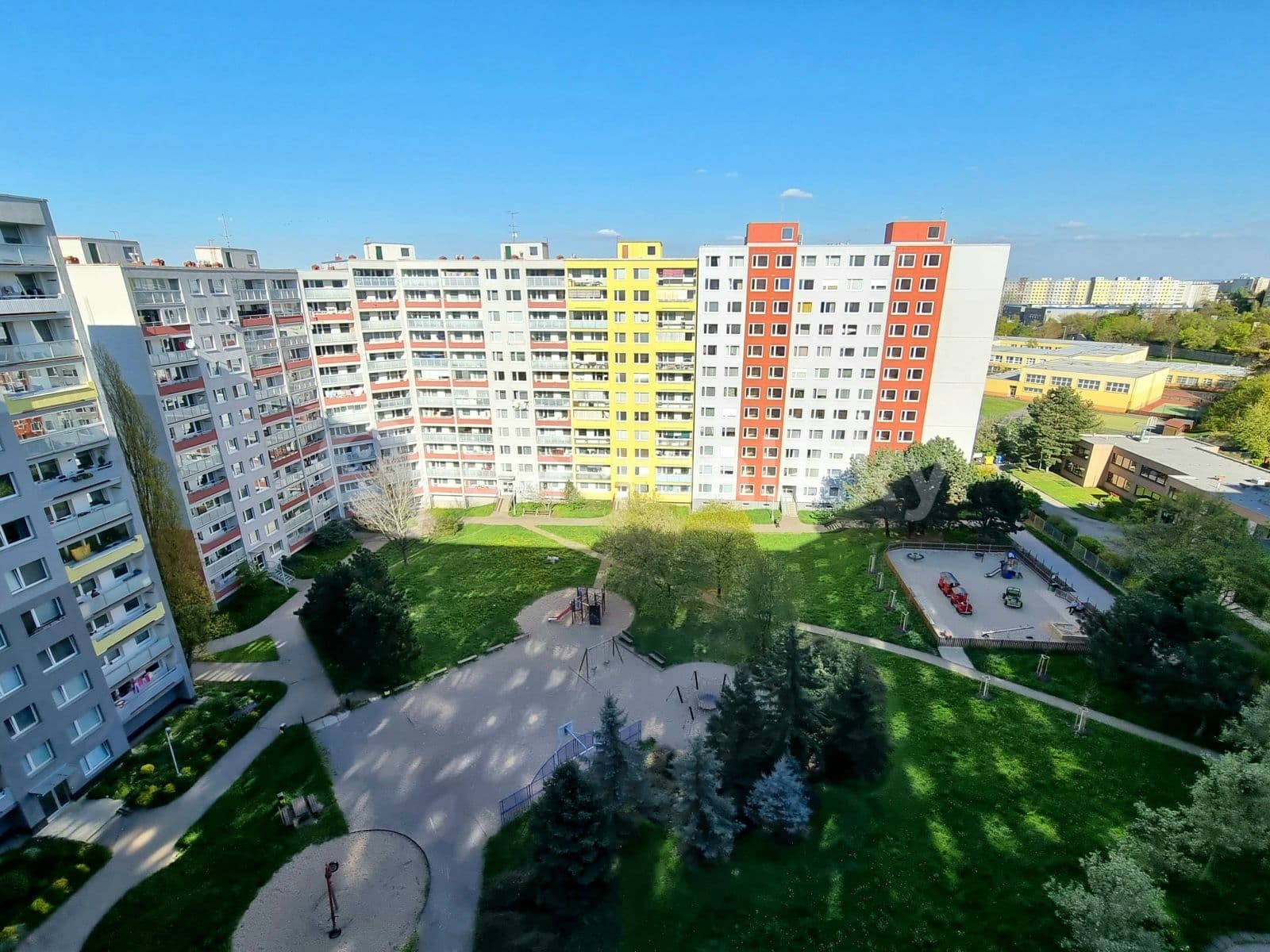 Prenájom bytu 2-izbový 44 m², U Jezera, Praha, Praha Prenájom bytu 2-izbový 44 m², U Jezera, Praha, Praha