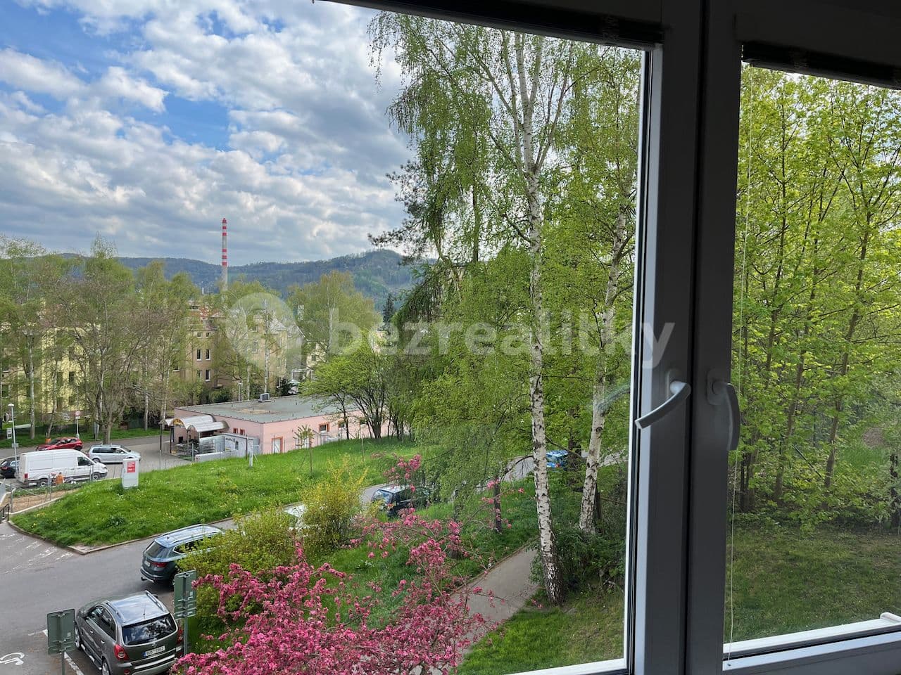 Prenájom bytu 2-izbový 41 m², Dvořákova, Děčín, Ústecký kraj Prenájom bytu 2-izbový 41 m², Dvořákova, Děčín, Ústecký kraj