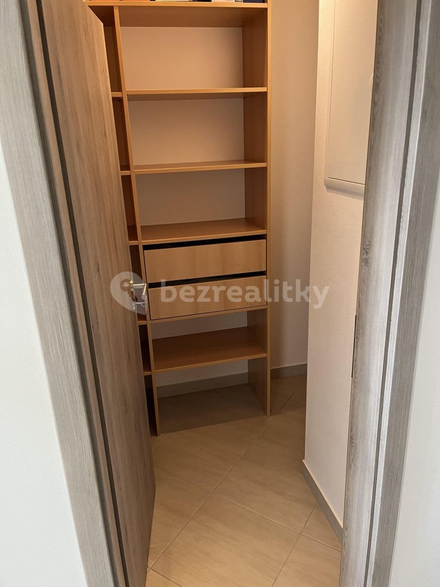 Prenájom bytu 2-izbový 57 m², Losenická, Praha, Praha Prenájom bytu 2-izbový 57 m², Losenická, Praha, Praha