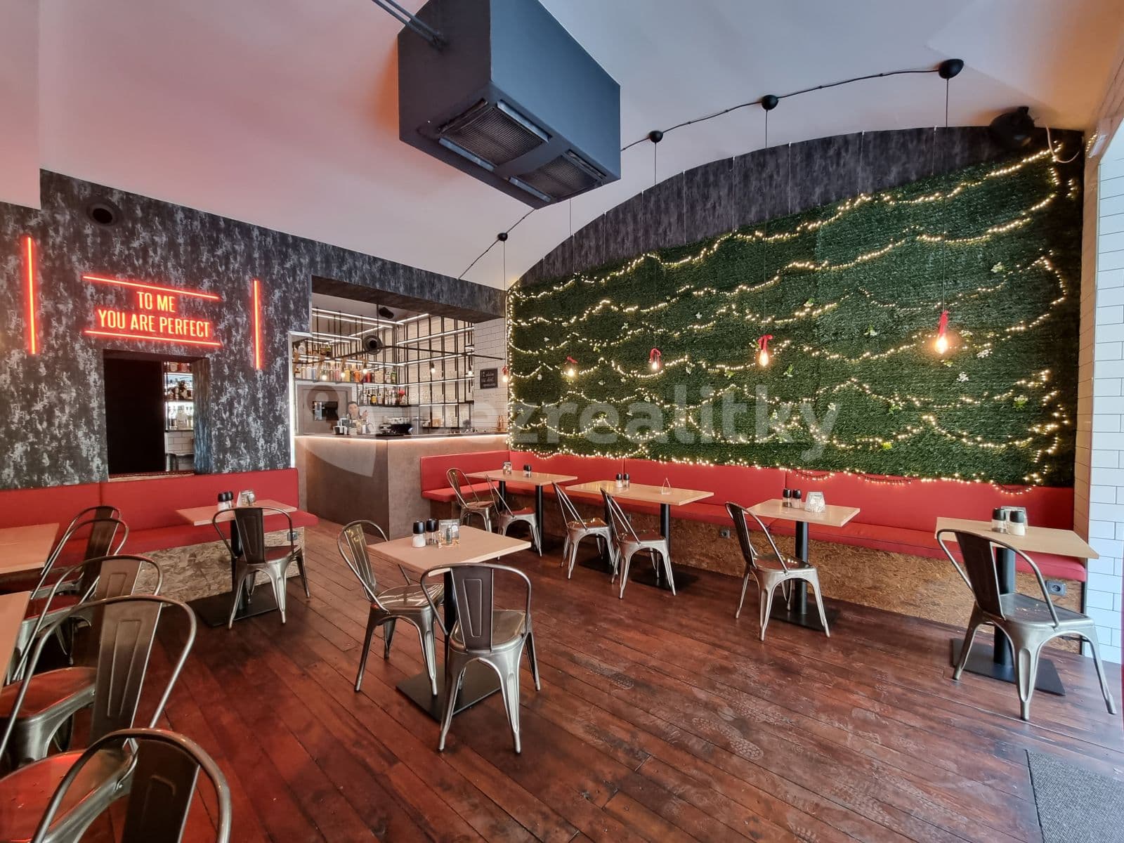 Prenájom nebytového priestoru 210 m², Bělehradská, Praha, Praha Prenájom nebytového priestoru 210 m², Bělehradská, Praha, Praha