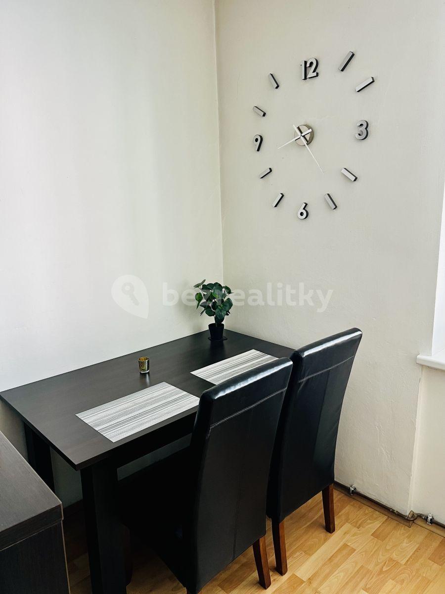 Prenájom bytu 1-izbový 52 m², Aksamitova, Olomouc, Olomoucký kraj