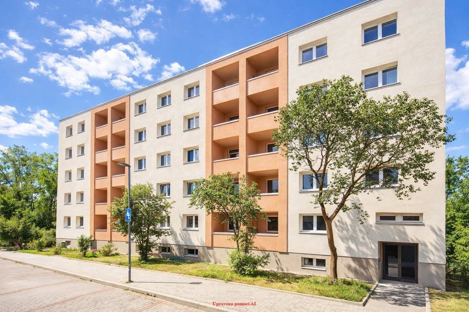 Prenájom bytu 3-izbový 69 m², Matuškova, Havířov, Moravskoslezský kraj Prenájom bytu 3-izbový 69 m², Matuškova, Havířov, Moravskoslezský kraj