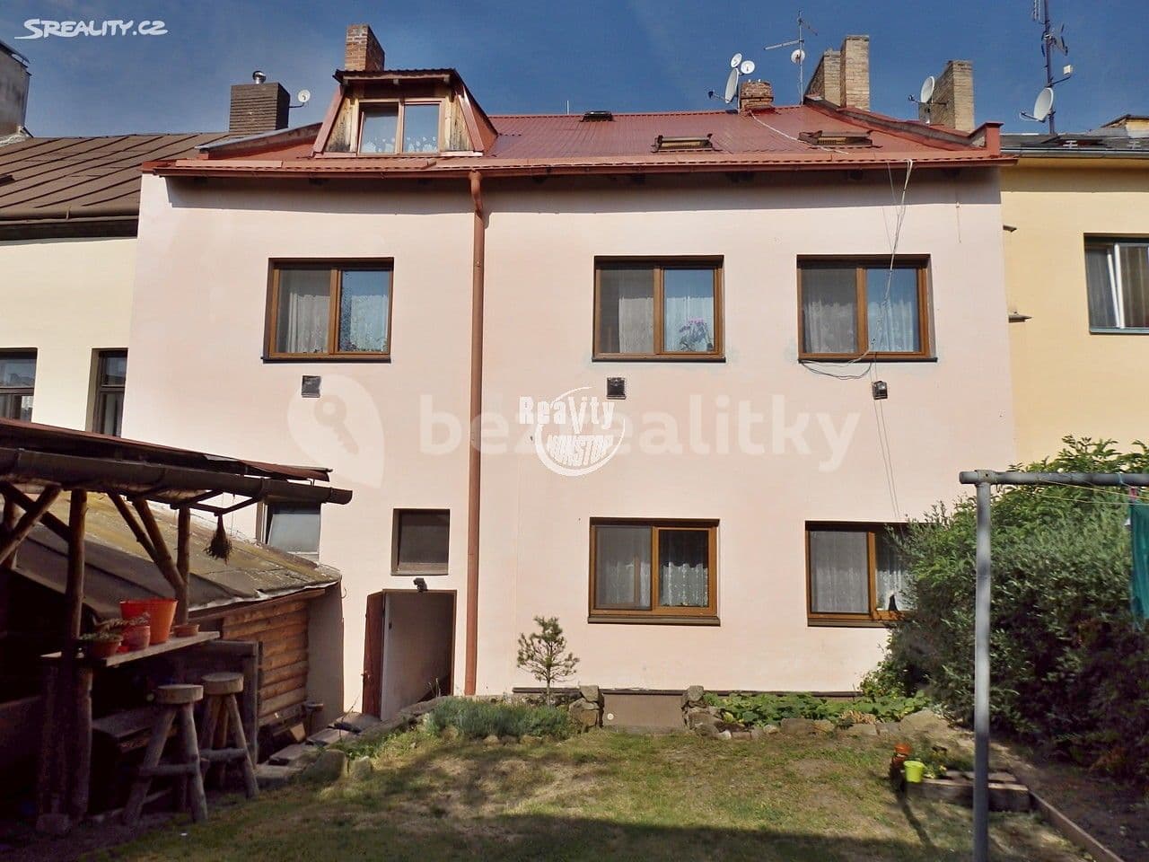 Prenájom bytu 1-izbový 30 m², Joštova, Jihlava, Kraj Vysočina Prenájom bytu 1-izbový 30 m², Joštova, Jihlava, Kraj Vysočina