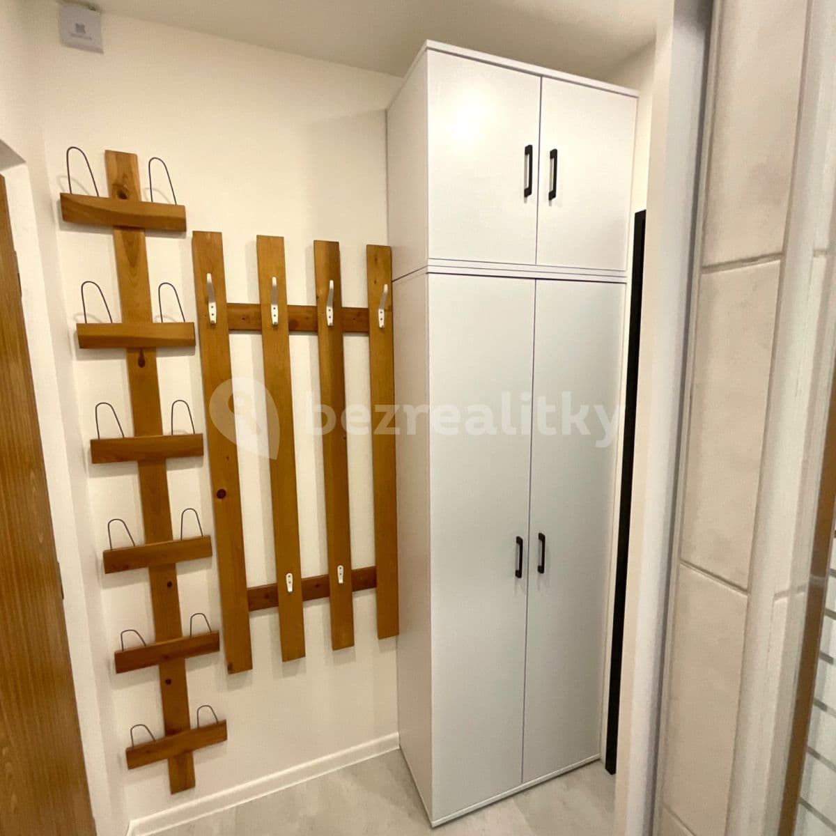 Prenájom bytu 2-izbový 40 m², Revoluční, Nýřany, Plzeňský kraj Prenájom bytu 2-izbový 40 m², Revoluční, Nýřany, Plzeňský kraj