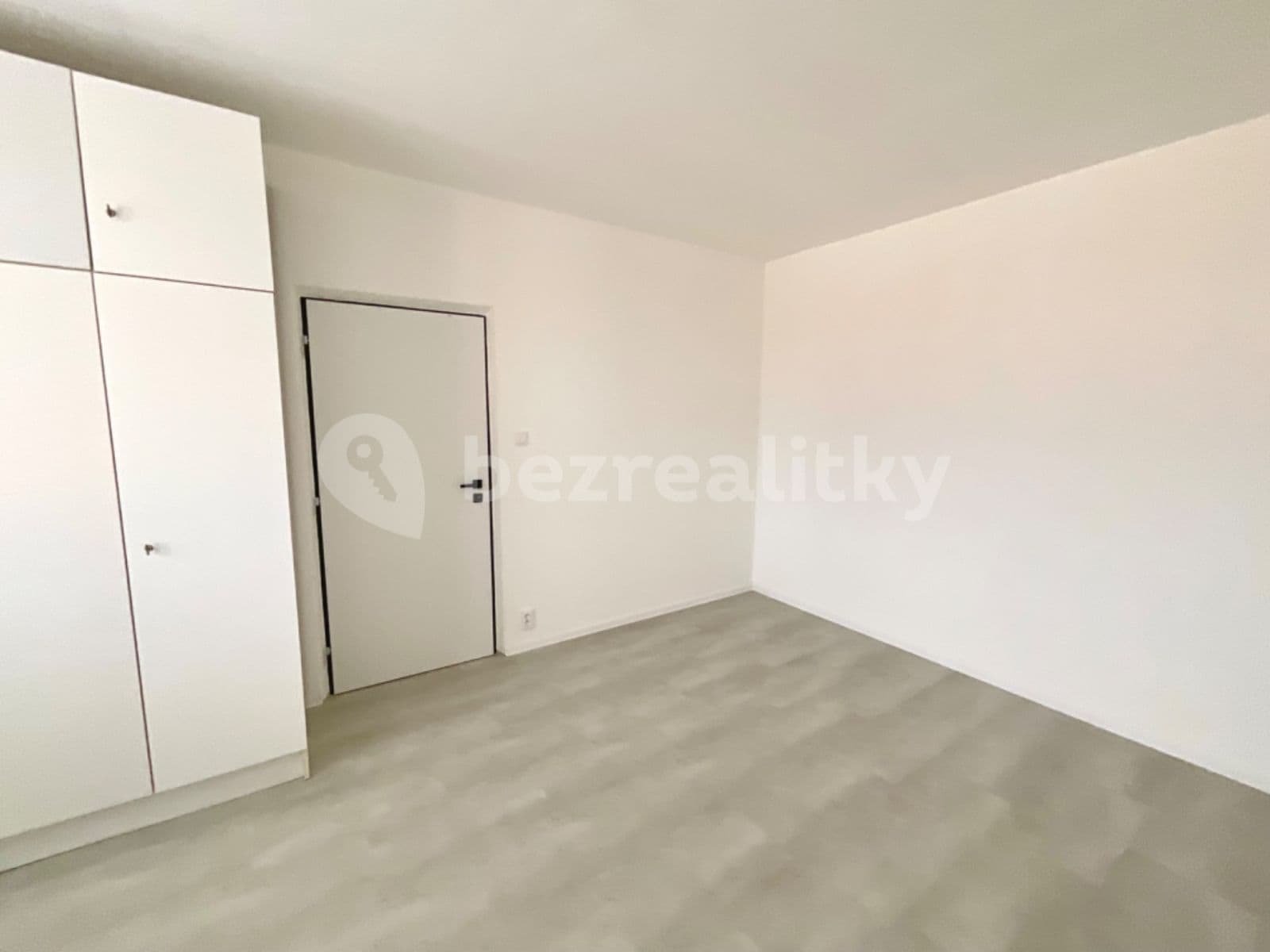 Prenájom bytu 2-izbový 40 m², Revoluční, Nýřany, Plzeňský kraj Prenájom bytu 2-izbový 40 m², Revoluční, Nýřany, Plzeňský kraj