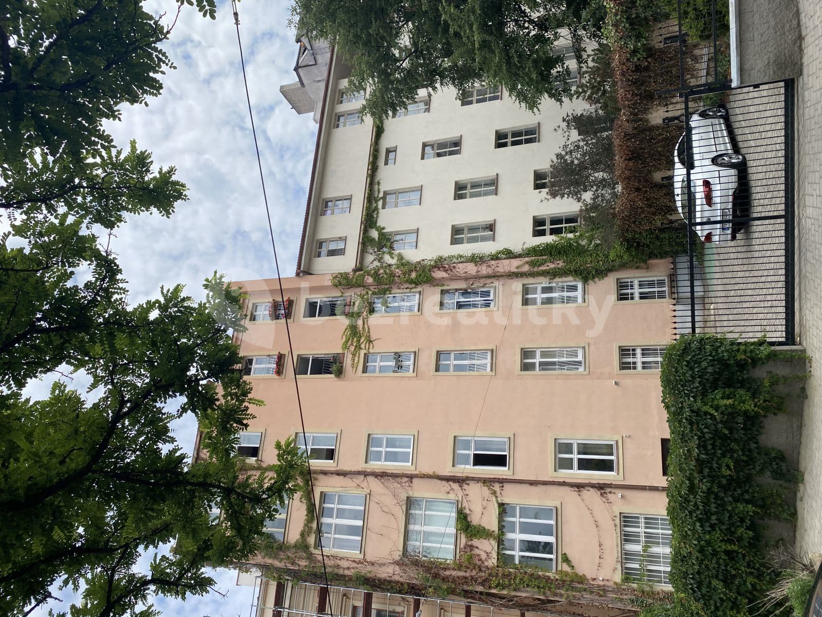 Prenájom bytu 2-izbový 45 m², Šafaříkova, Praha, Praha Prenájom bytu 2-izbový 45 m², Šafaříkova, Praha, Praha