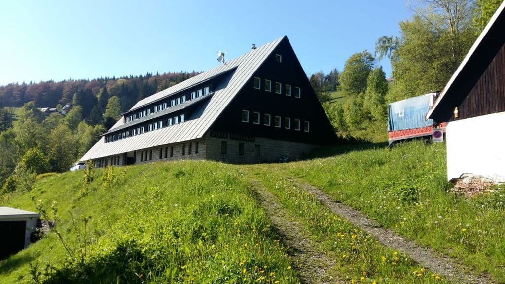 Prenájom bytu 3-izbový 60 m², Rokytnice nad Jizerou, Liberecký kraj Prenájom bytu 3-izbový 60 m², Rokytnice nad Jizerou, Liberecký kraj