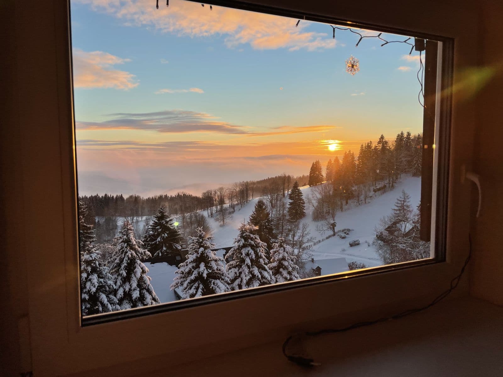 Prenájom bytu 3-izbový 60 m², Rokytnice nad Jizerou, Liberecký kraj Prenájom bytu 3-izbový 60 m², Rokytnice nad Jizerou, Liberecký kraj