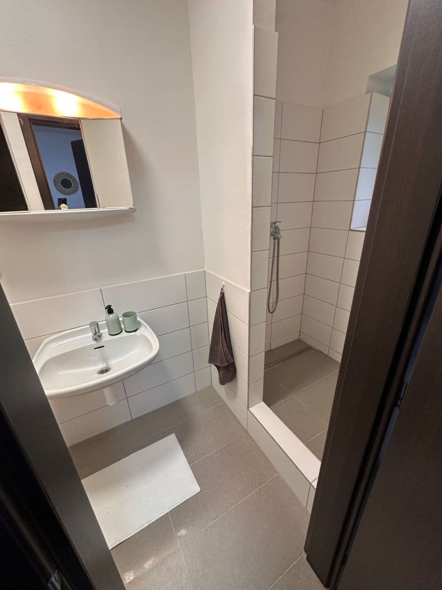 Prenájom bytu 1-izbový 24 m², Rokytnice nad Jizerou, Liberecký kraj Prenájom bytu 1-izbový 24 m², Rokytnice nad Jizerou, Liberecký kraj
