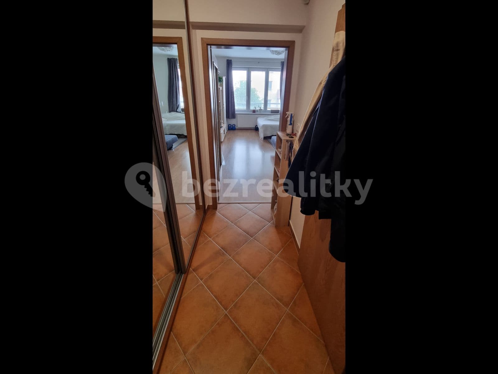 Prenájom bytu 1-izbový 29 m², Mikanova, Praha, Praha Prenájom bytu 1-izbový 29 m², Mikanova, Praha, Praha
