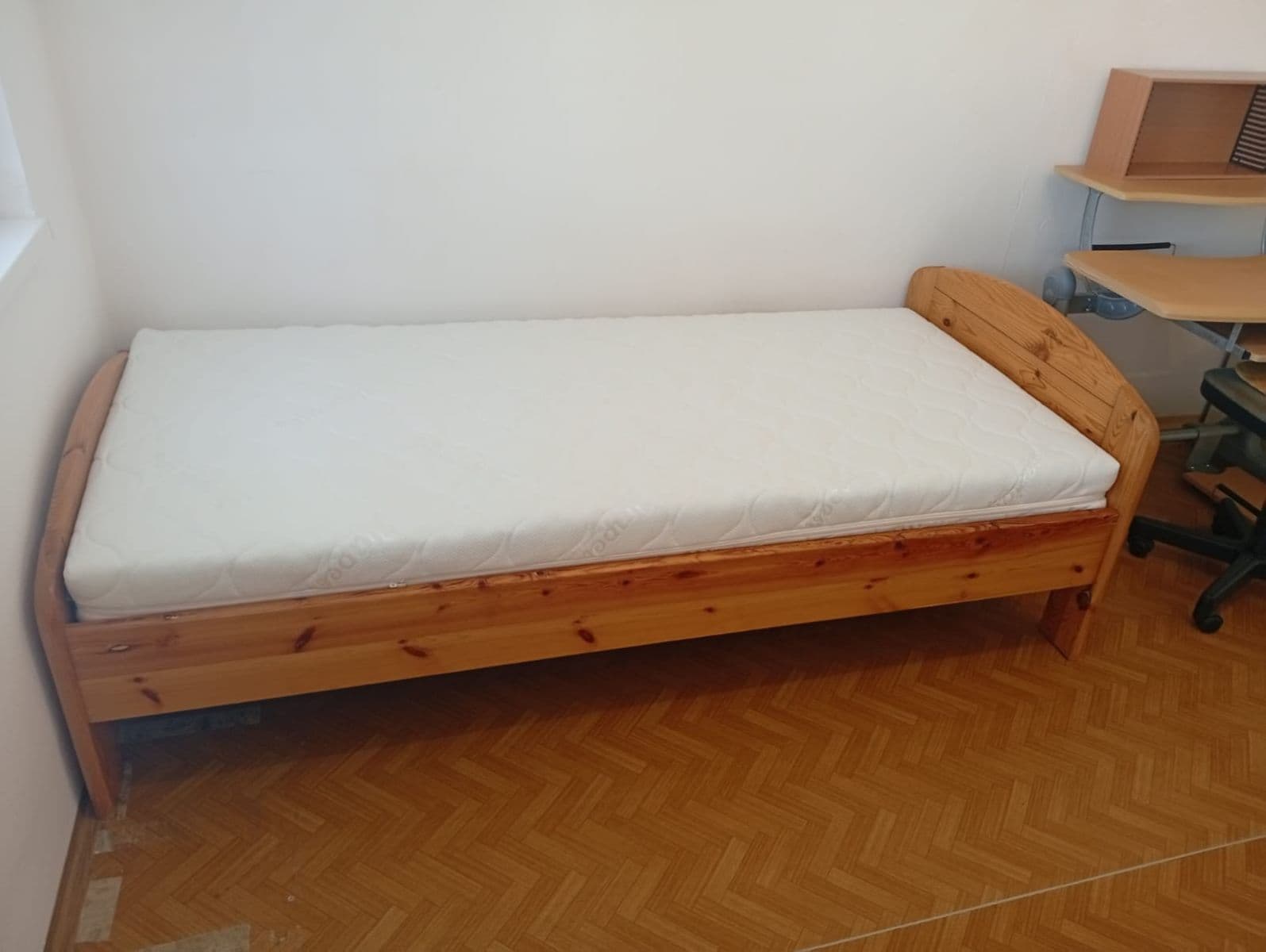 Prenájom bytu 3-izbový 12 m², Družicová, Praha, Praha Prenájom bytu 3-izbový 12 m², Družicová, Praha, Praha