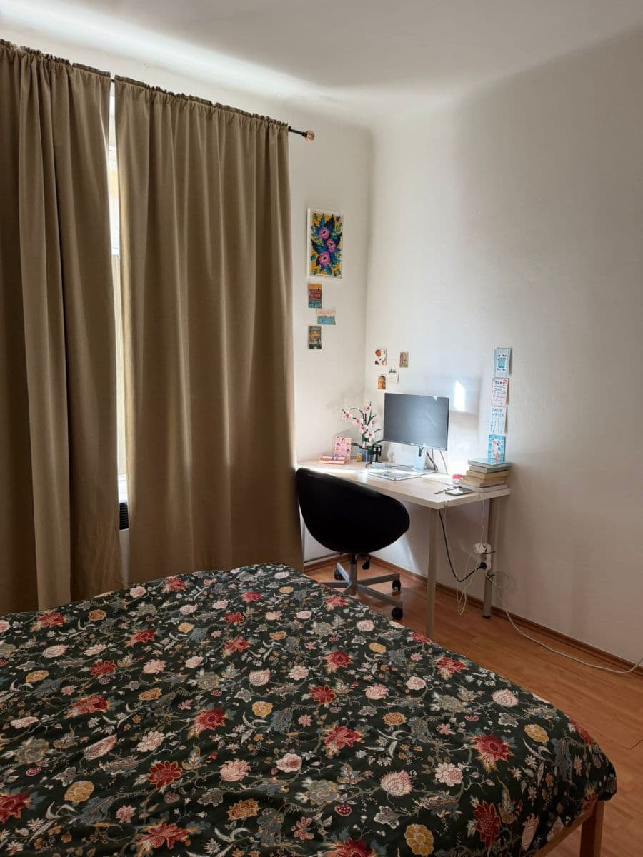 Prenájom bytu 2-izbový 50 m², Žerotínova, Praha, Praha Prenájom bytu 2-izbový 50 m², Žerotínova, Praha, Praha
