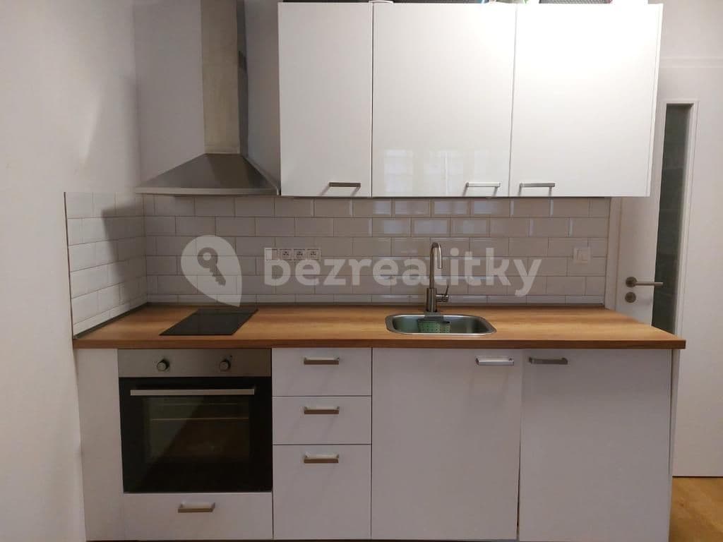 Prenájom bytu 1-izbový 39 m², Hadovitá, Praha, Praha Prenájom bytu 1-izbový 39 m², Hadovitá, Praha, Praha