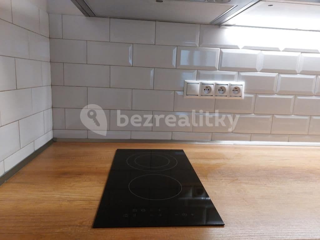 Prenájom bytu 1-izbový 39 m², Hadovitá, Praha, Praha Prenájom bytu 1-izbový 39 m², Hadovitá, Praha, Praha