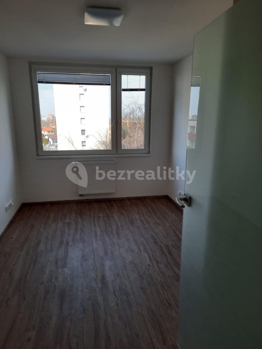 Predaj bytu 4-izbový 69 m², Vodárenská, Kladno, Středočeský kraj