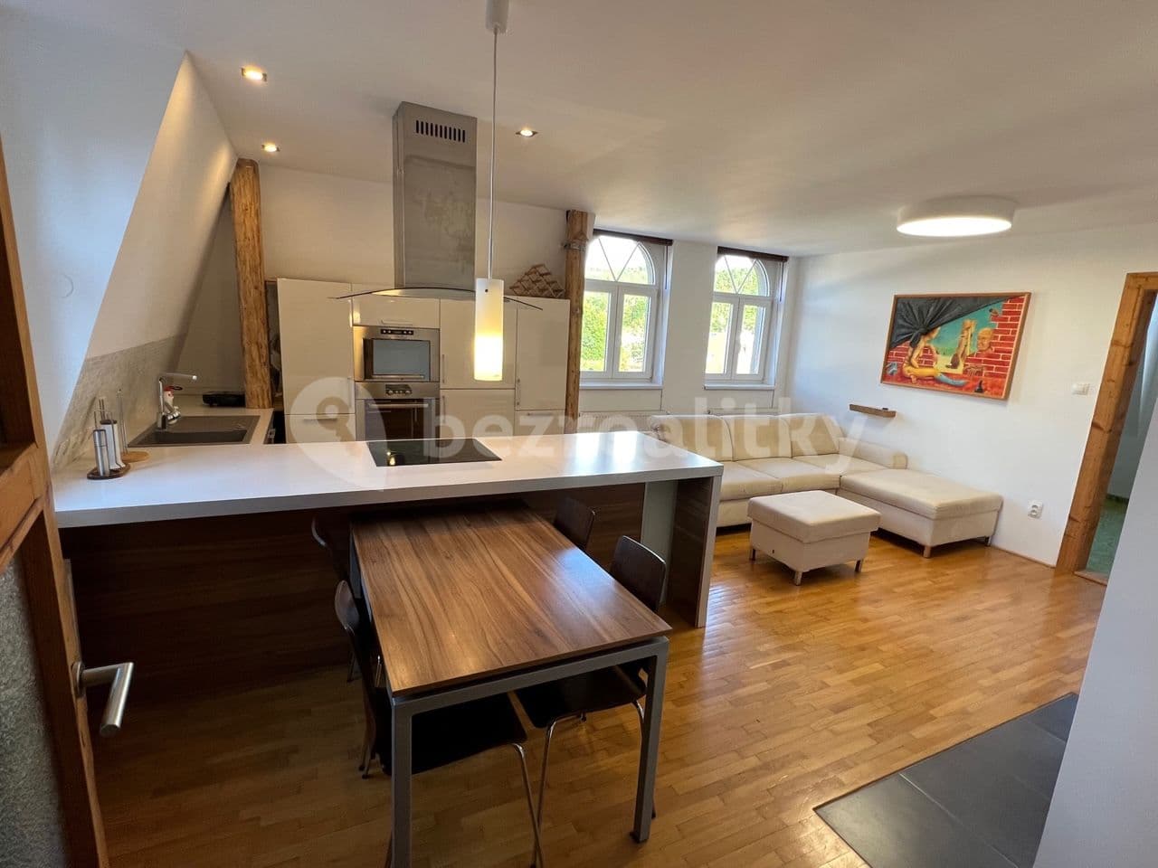Prenájom bytu 2-izbový 70 m², náměstí Vojtěšky Matyášové, Brno, Jihomoravský kraj Prenájom bytu 2-izbový 70 m², náměstí Vojtěšky Matyášové, Brno, Jihomoravský kraj