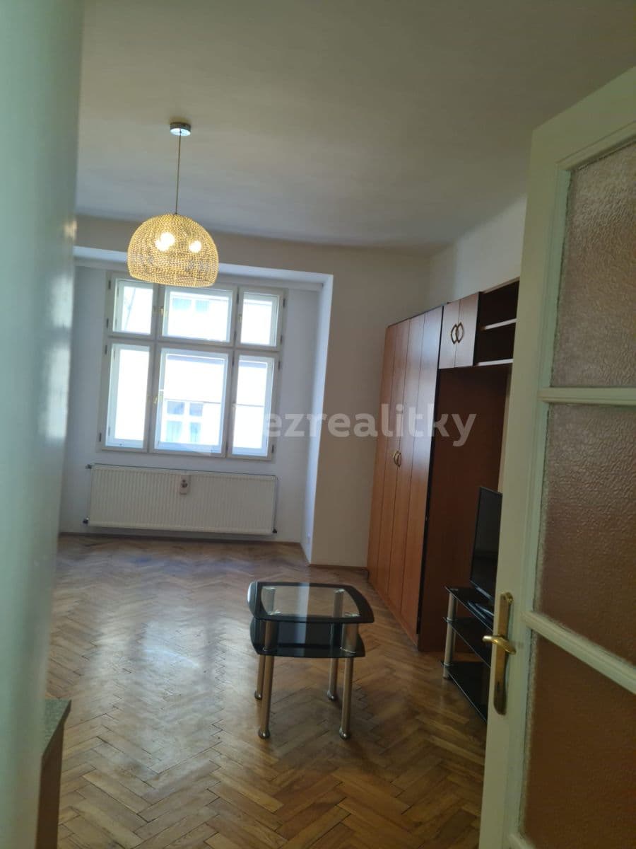 Prenájom bytu 1-izbový 31 m², Slezská, Praha, Praha Prenájom bytu 1-izbový 31 m², Slezská, Praha, Praha