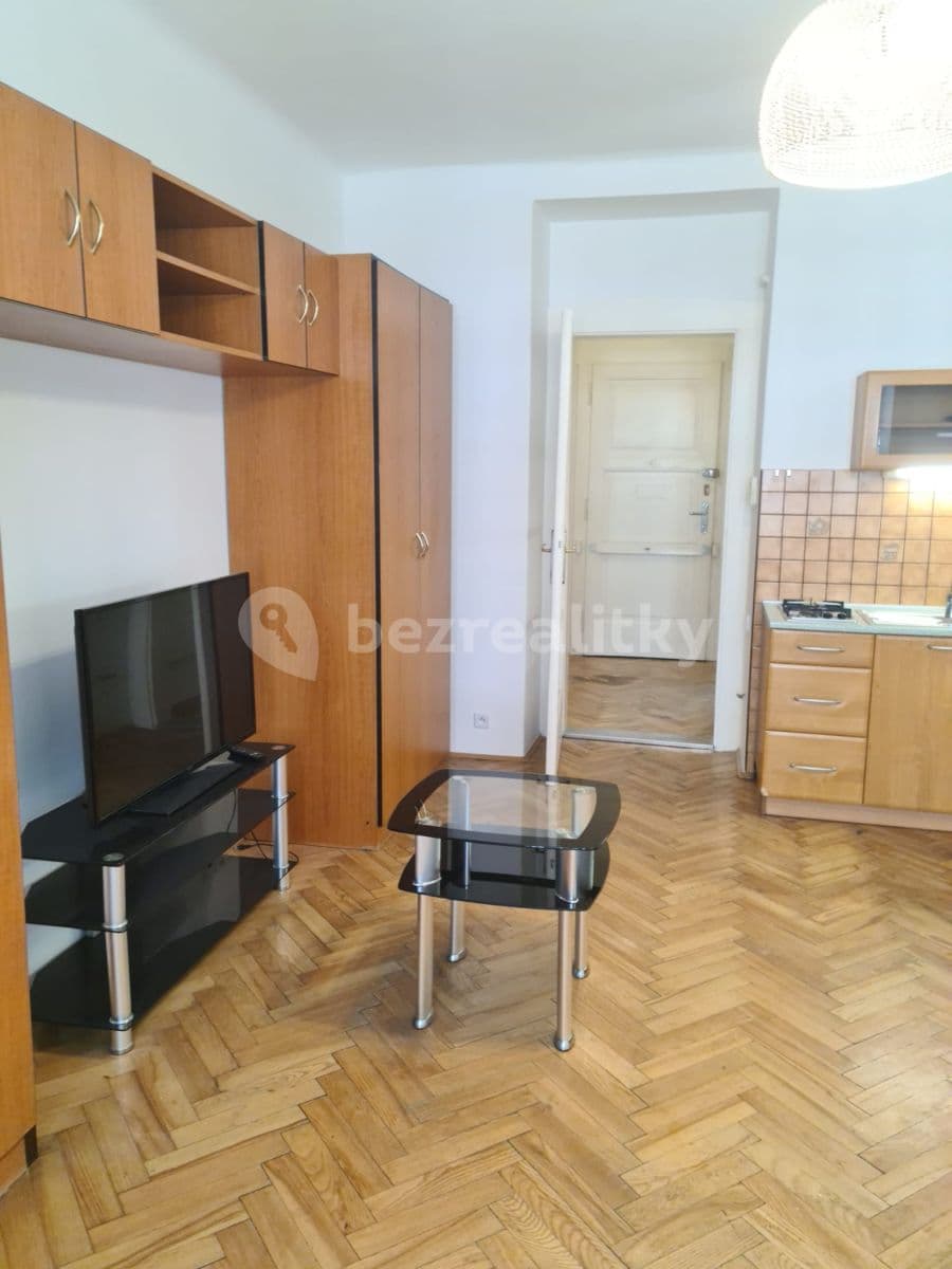 Prenájom bytu 1-izbový 31 m², Slezská, Praha, Praha Prenájom bytu 1-izbový 31 m², Slezská, Praha, Praha