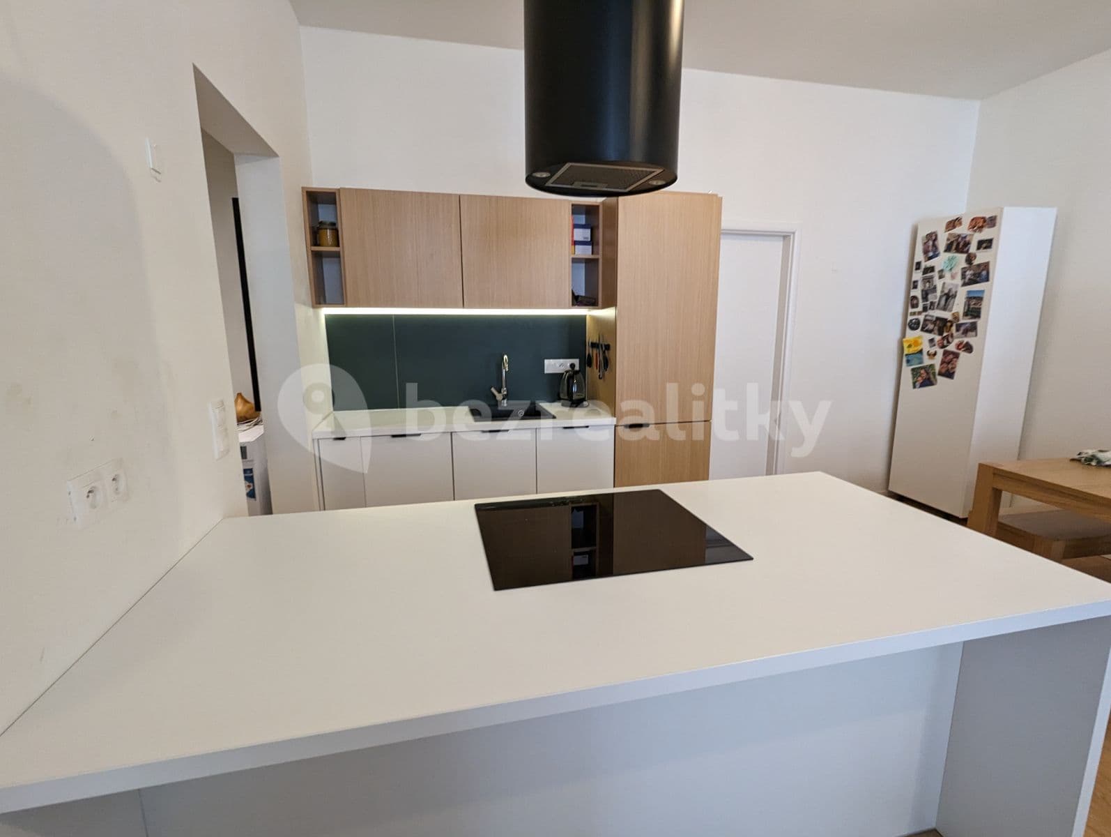 Prenájom bytu 3-izbový 75 m², Bořivojova, Praha, Praha Prenájom bytu 3-izbový 75 m², Bořivojova, Praha, Praha