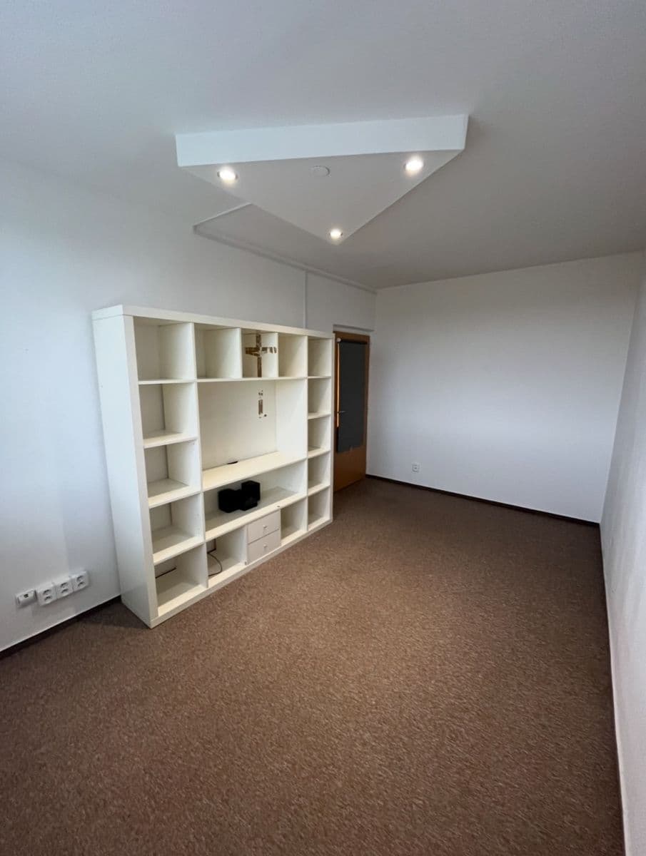 Prenájom bytu 2-izbový 51 m², Slovany, Mělník, Středočeský kraj Prenájom bytu 2-izbový 51 m², Slovany, Mělník, Středočeský kraj