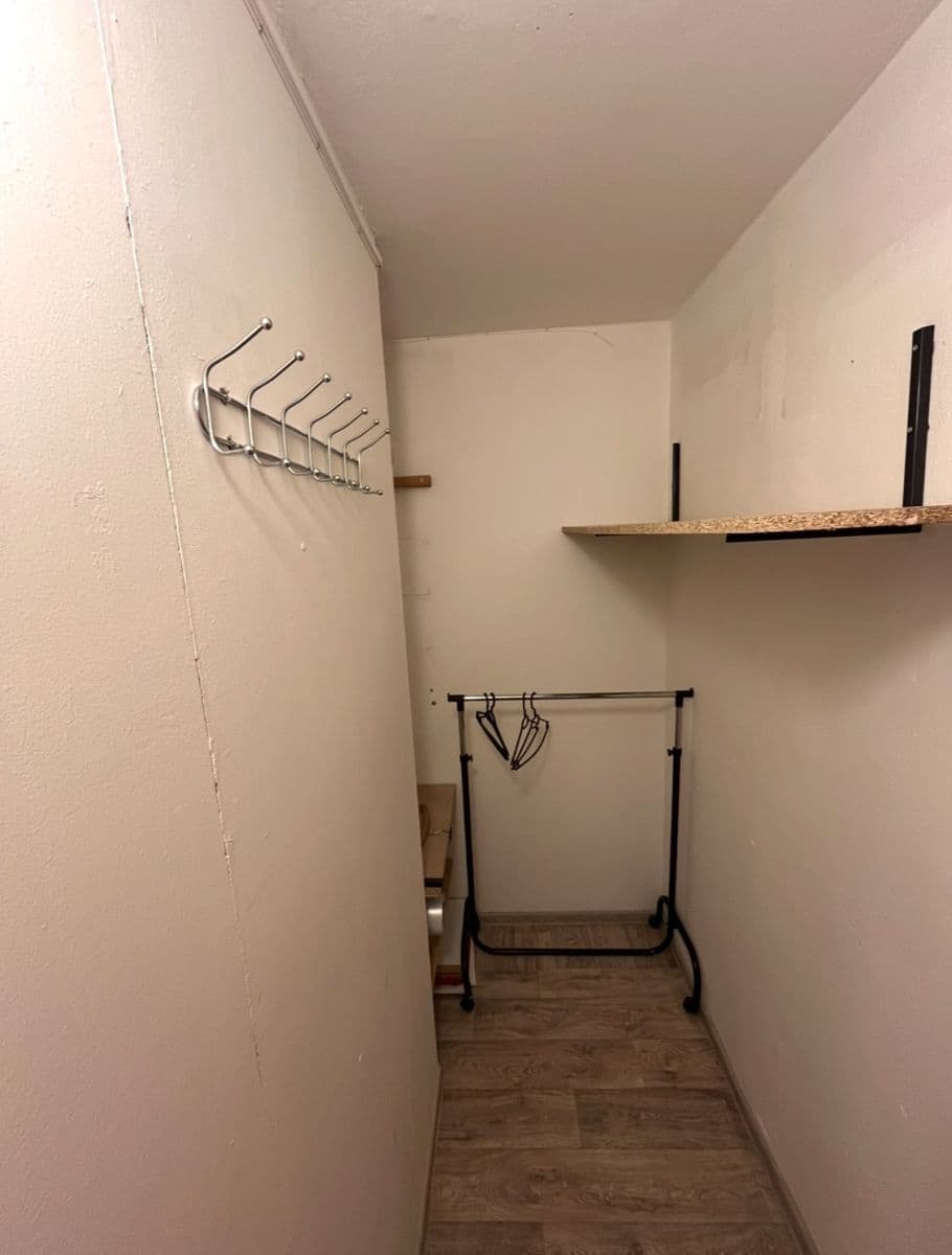 Prenájom bytu 2-izbový 51 m², Slovany, Mělník, Středočeský kraj Prenájom bytu 2-izbový 51 m², Slovany, Mělník, Středočeský kraj