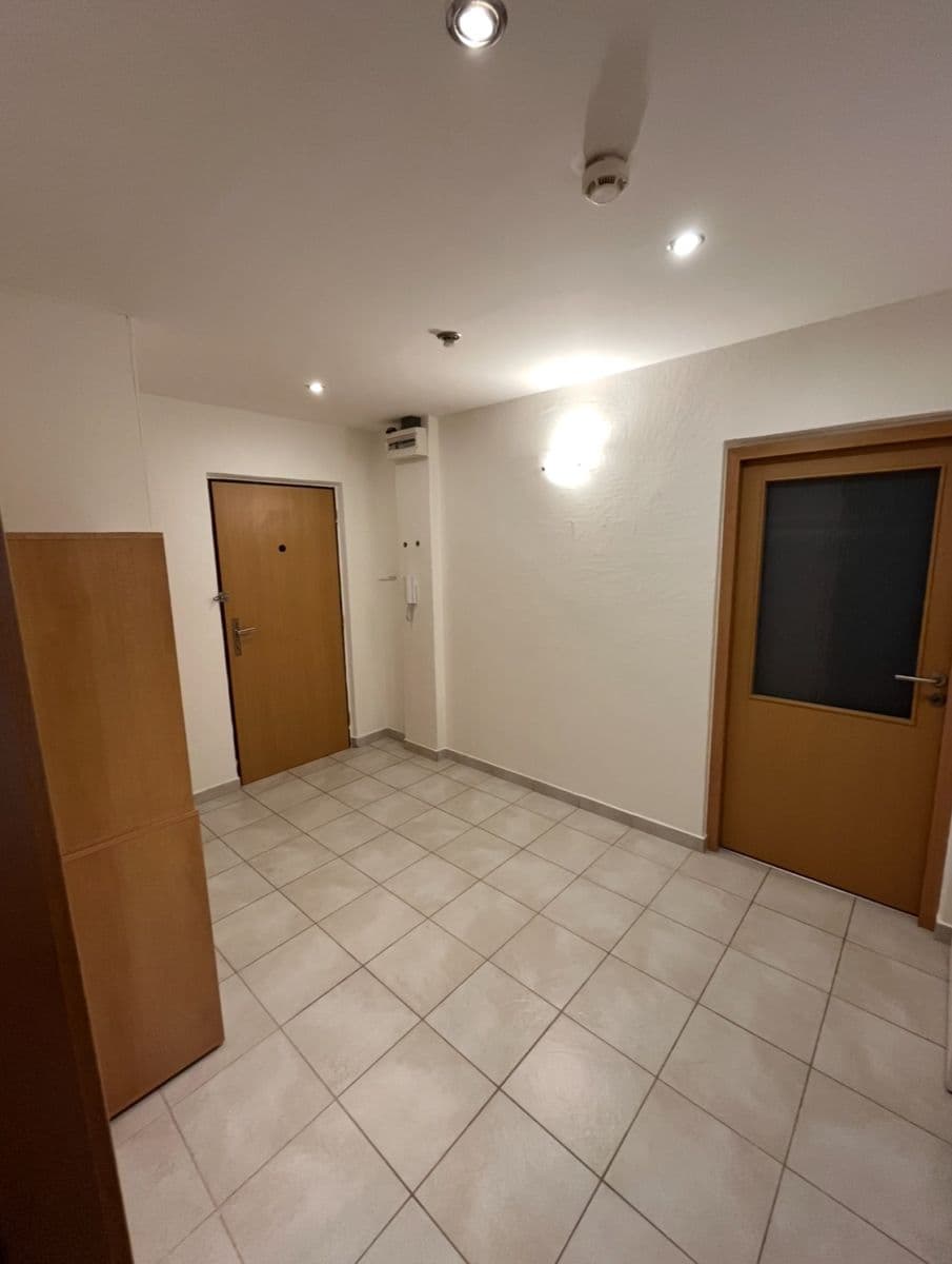 Prenájom bytu 2-izbový 51 m², Slovany, Mělník, Středočeský kraj Prenájom bytu 2-izbový 51 m², Slovany, Mělník, Středočeský kraj