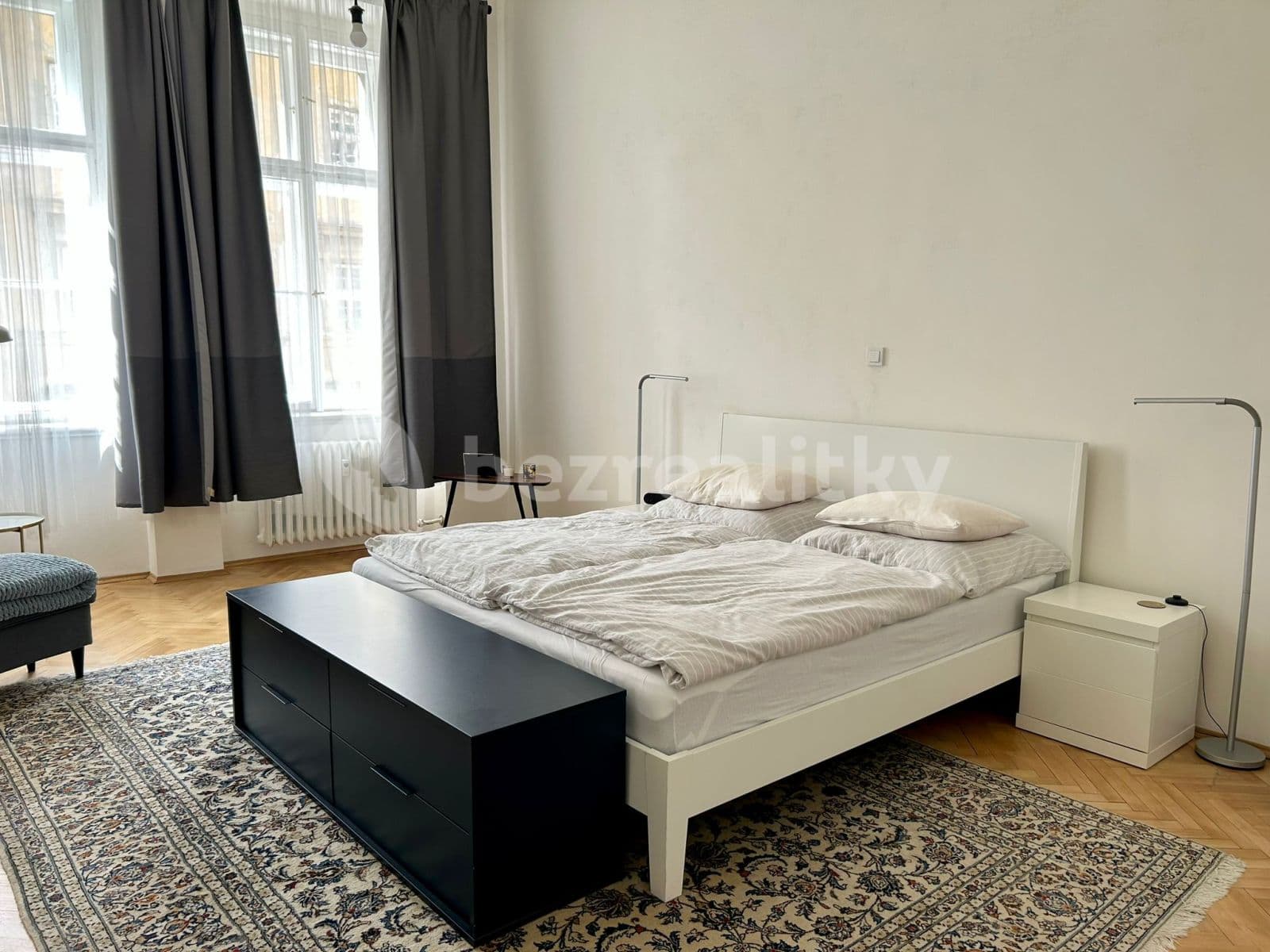 Prenájom bytu 2-izbový 65 m², Vítkova, Praha, Praha Prenájom bytu 2-izbový 65 m², Vítkova, Praha, Praha