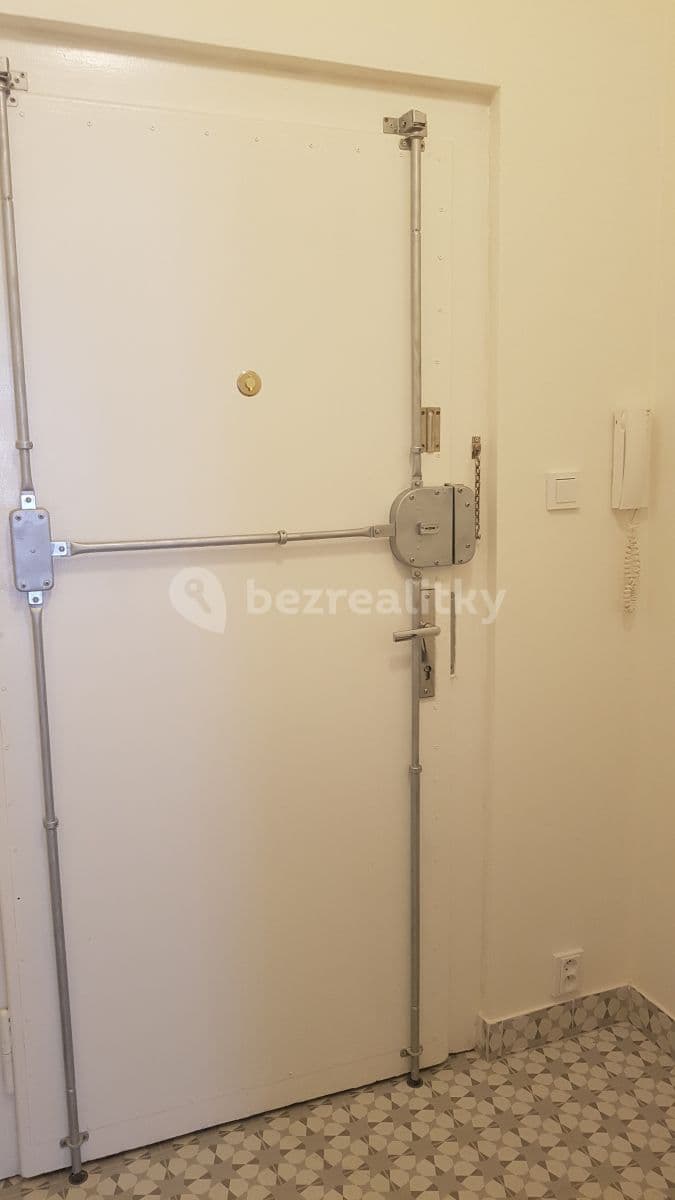 Prenájom bytu 2-izbový 65 m², Vítkova, Praha, Praha Prenájom bytu 2-izbový 65 m², Vítkova, Praha, Praha