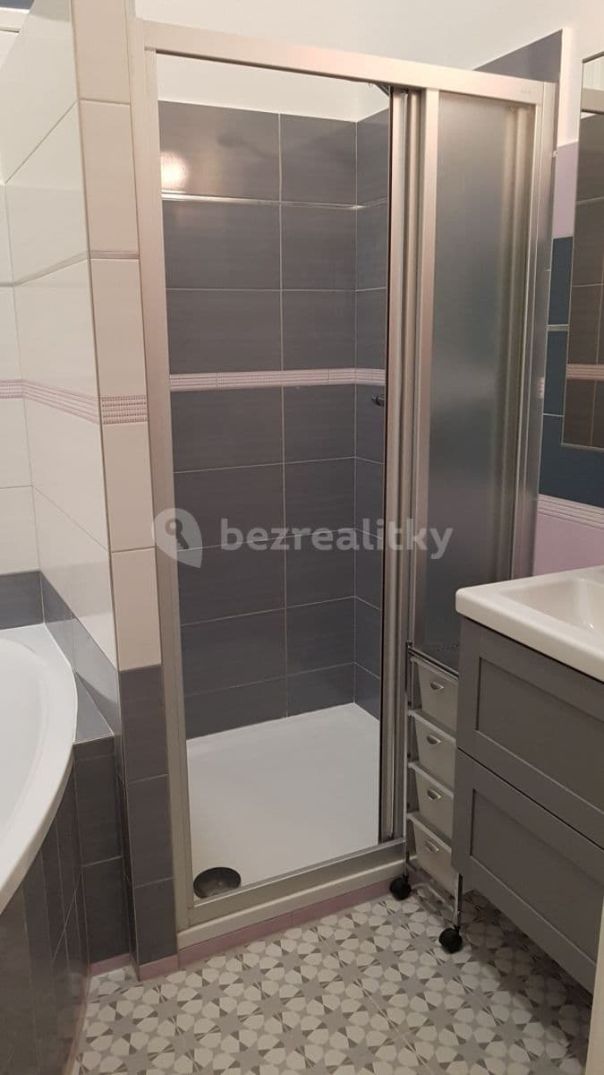 Prenájom bytu 2-izbový 65 m², Vítkova, Praha, Praha Prenájom bytu 2-izbový 65 m², Vítkova, Praha, Praha