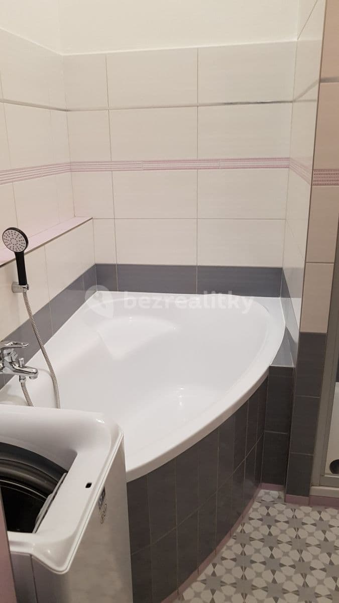 Prenájom bytu 2-izbový 65 m², Vítkova, Praha, Praha Prenájom bytu 2-izbový 65 m², Vítkova, Praha, Praha
