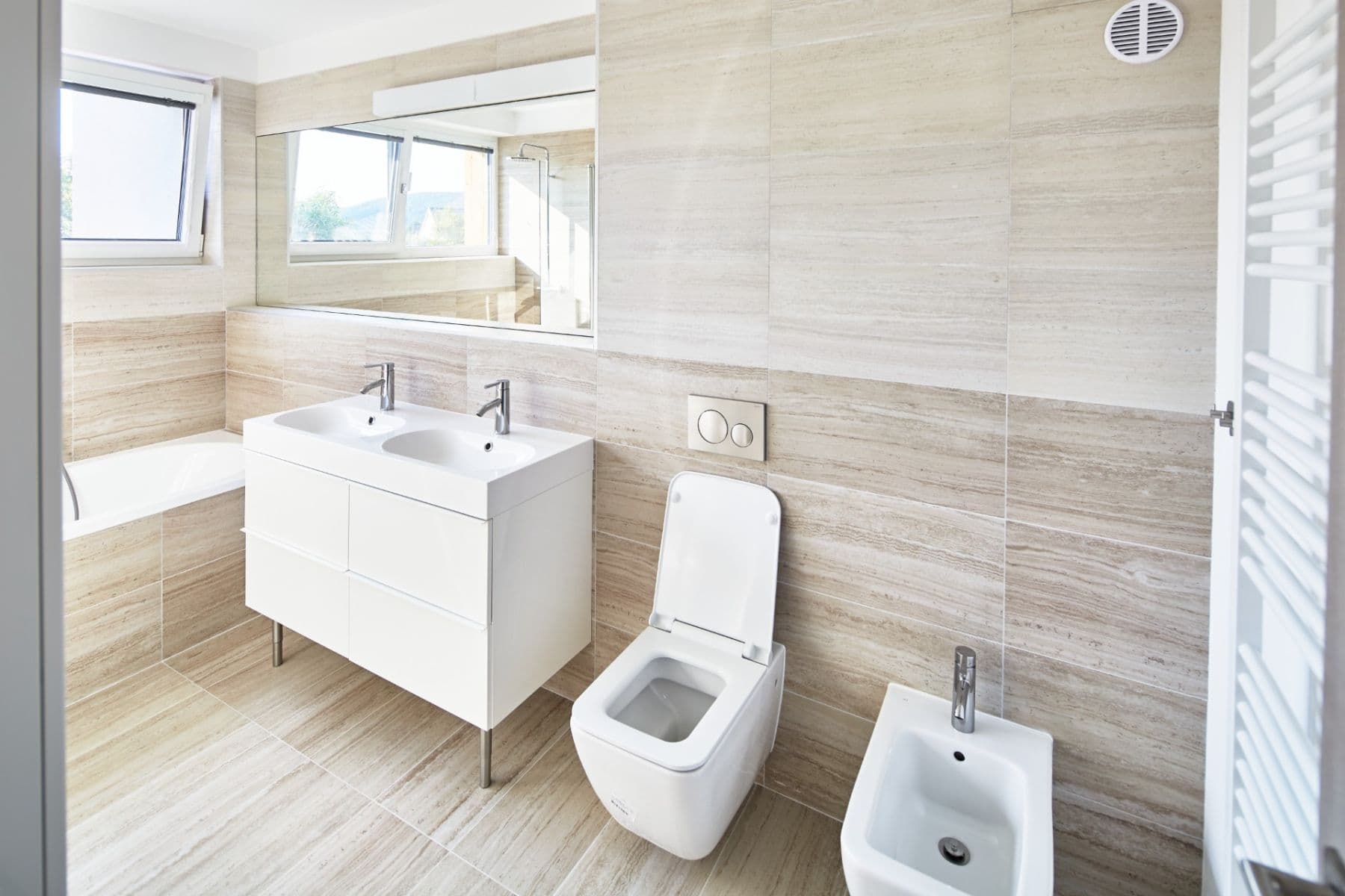 Prenájom domu 119 m², pozemek 330 m², Jahodová, Černošice, Středočeský kraj Prenájom domu 119 m², pozemek 330 m², Jahodová, Černošice, Středočeský kraj