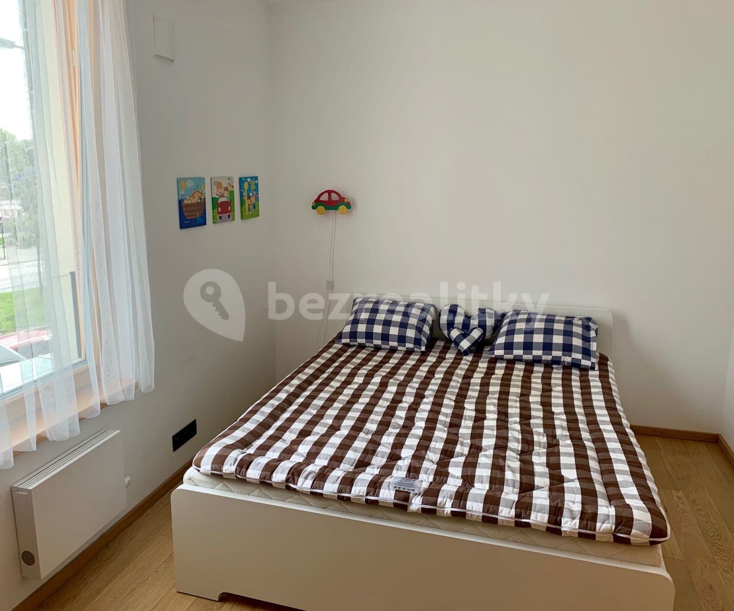 Prenájom bytu 2-izbový 62 m², Nové Mesto, Bratislavský kraj Prenájom bytu 2-izbový 62 m², Nové Mesto, Bratislavský kraj