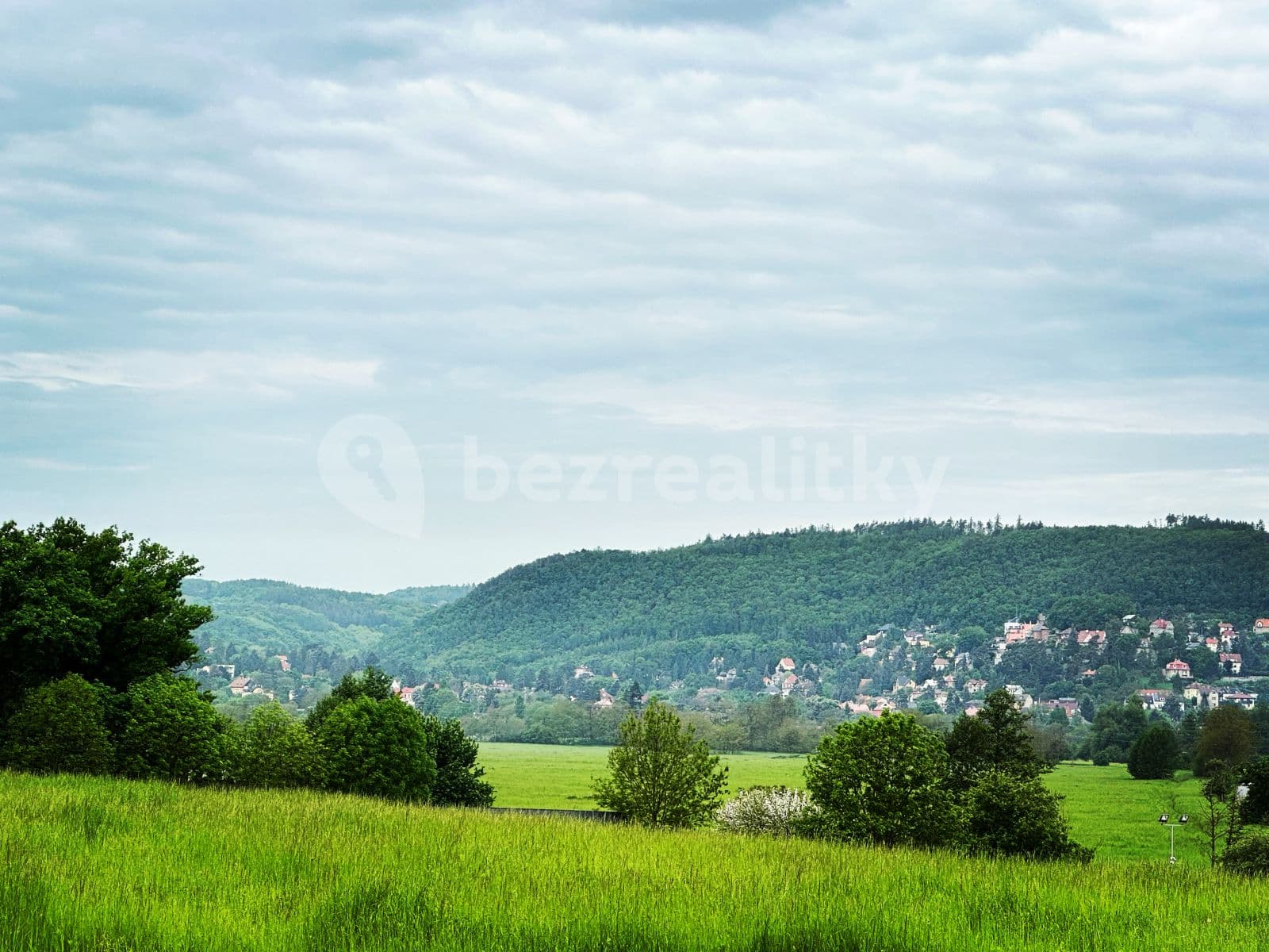 Prenájom bytu 2-izbový 95 m², Oddechová, Praha, Praha Prenájom bytu 2-izbový 95 m², Oddechová, Praha, Praha