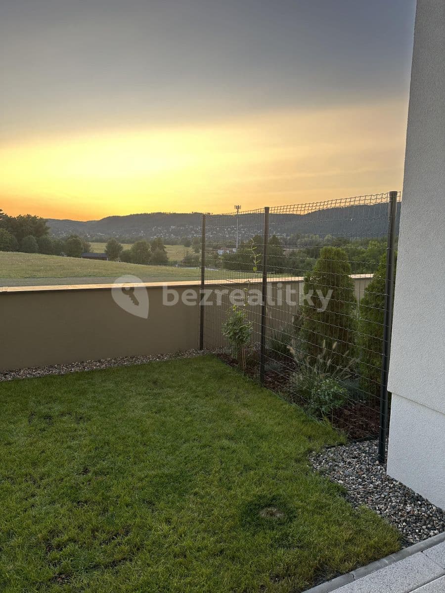 Prenájom bytu 2-izbový 95 m², Oddechová, Praha, Praha Prenájom bytu 2-izbový 95 m², Oddechová, Praha, Praha