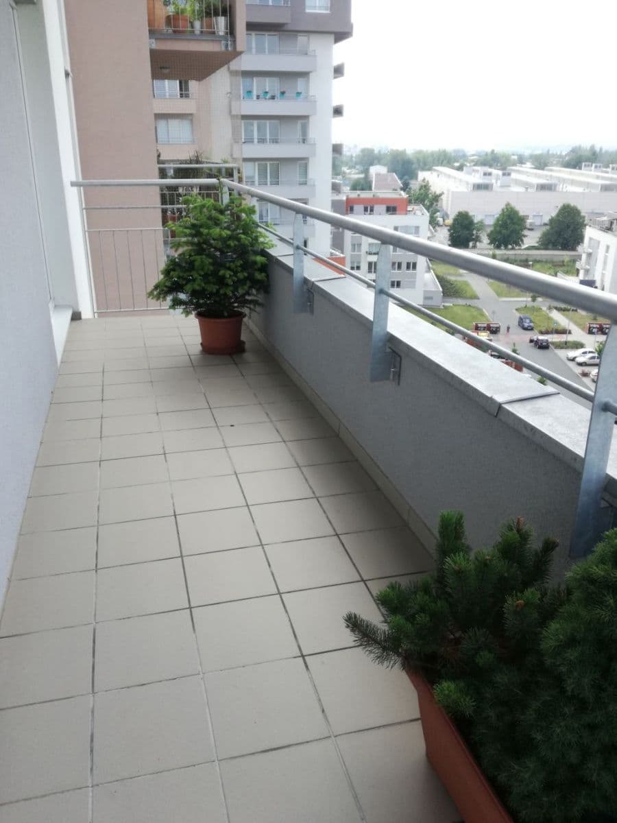 Predaj bytu 3-izbový 81 m², Kadečkové, Praha, Praha Predaj bytu 3-izbový 81 m², Kadečkové, Praha, Praha