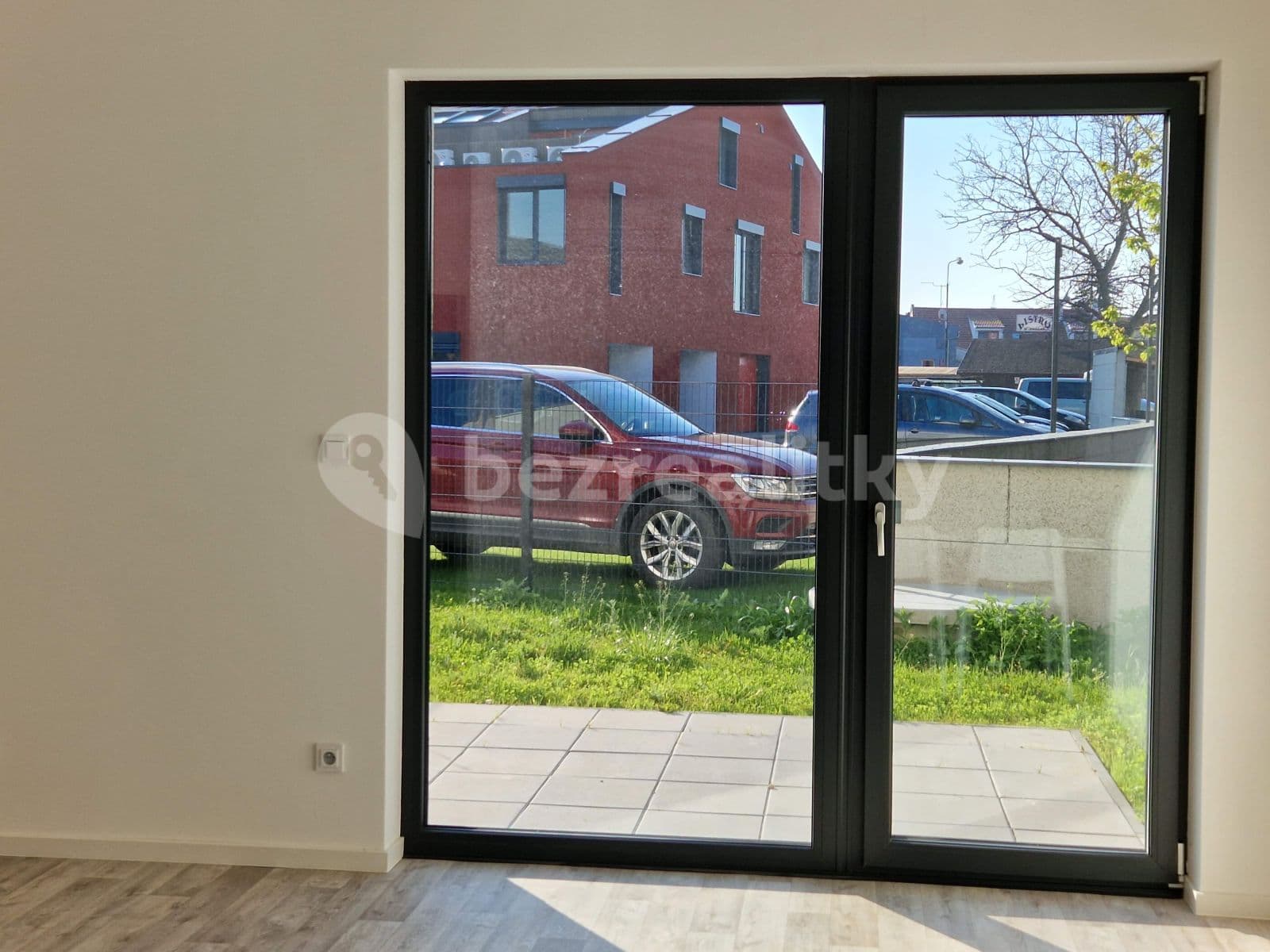 Prenájom bytu 1-izbový 40 m², 28. října, Mikulov, Jihomoravský kraj Prenájom bytu 1-izbový 40 m², 28. října, Mikulov, Jihomoravský kraj