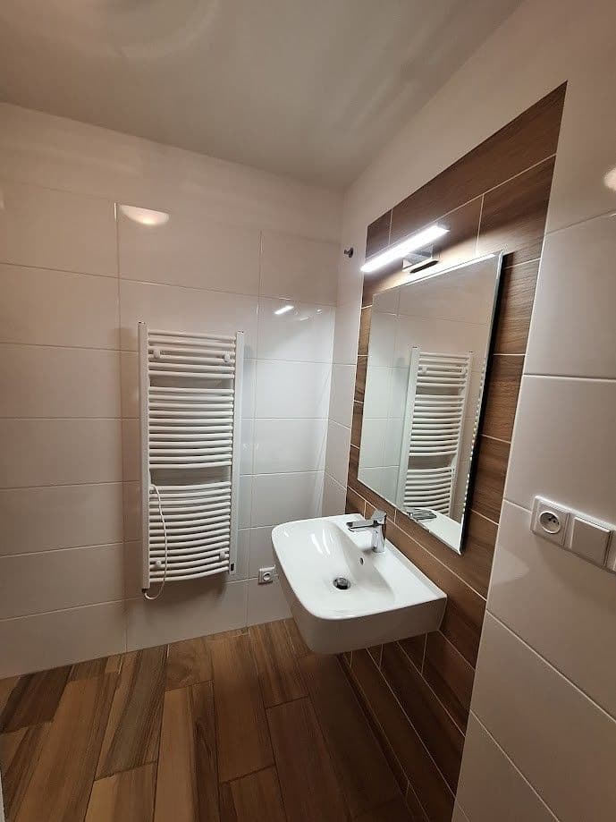 Prenájom bytu 1-izbový 36 m², Poděbrady, Středočeský kraj Prenájom bytu 1-izbový 36 m², Poděbrady, Středočeský kraj