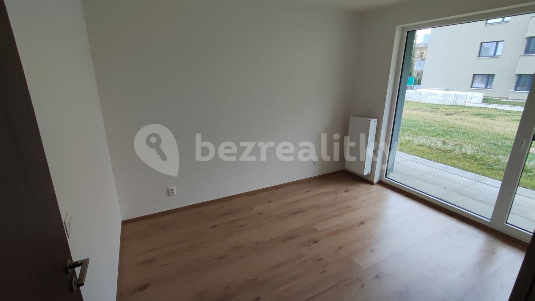 Prenájom bytu 2-izbový 50 m², Chrudim, Pardubický kraj Prenájom bytu 2-izbový 50 m², Chrudim, Pardubický kraj